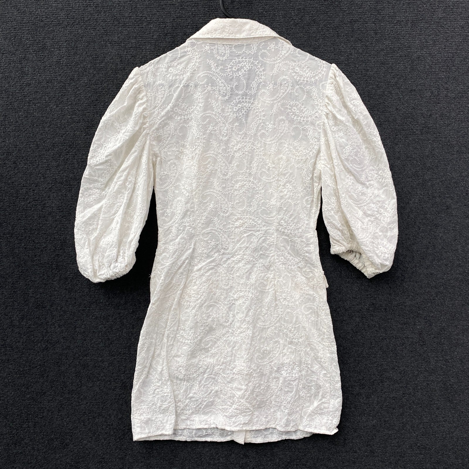 Product photograph [circular:e74d564396604bee]