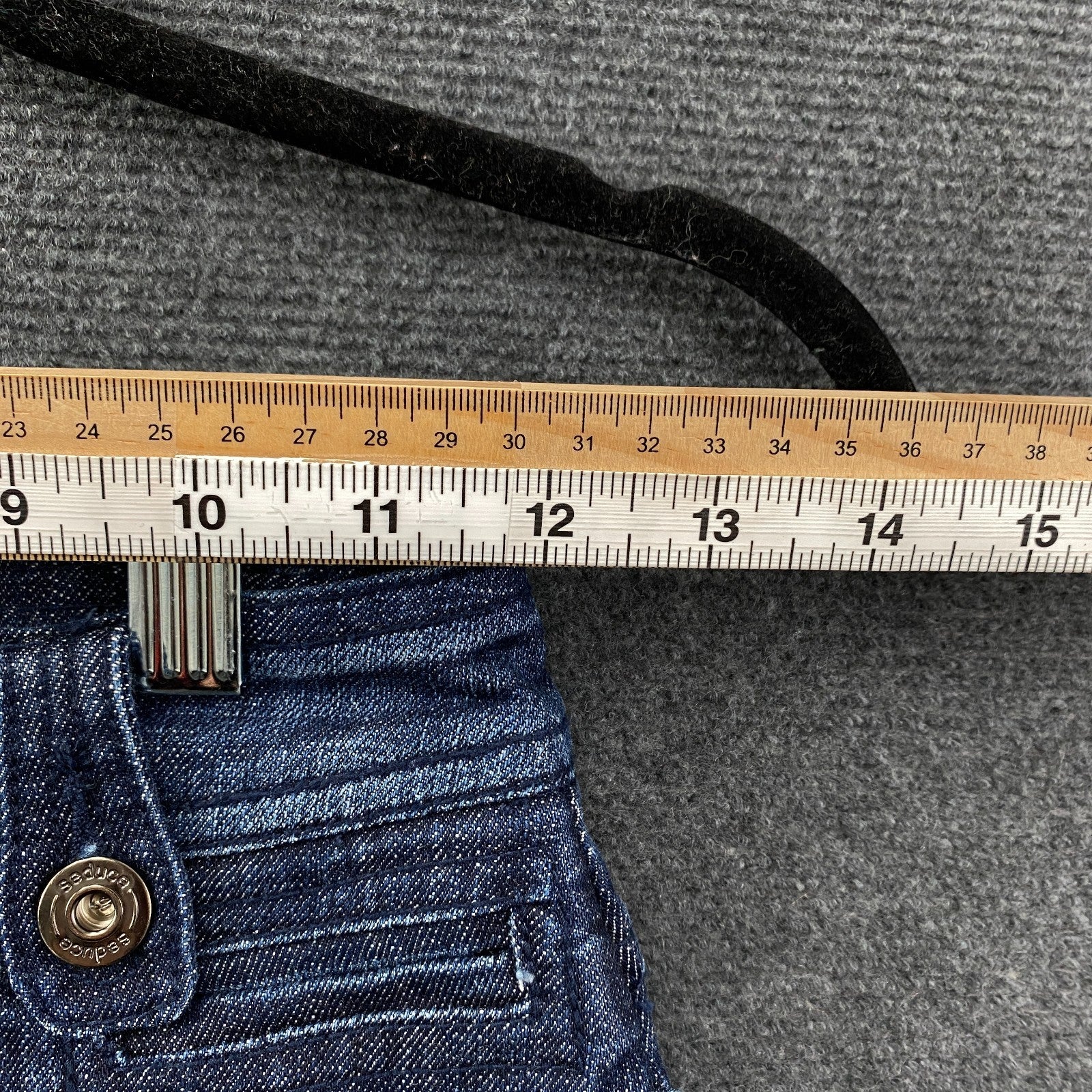 Product photograph [circular:86ac6d10f26b8463]