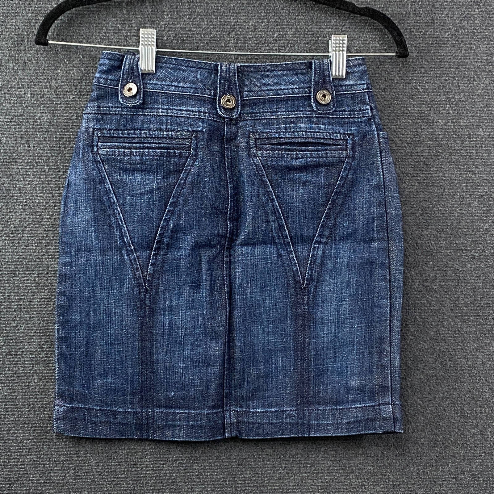 Product photograph [circular:d1896965ab369335]
