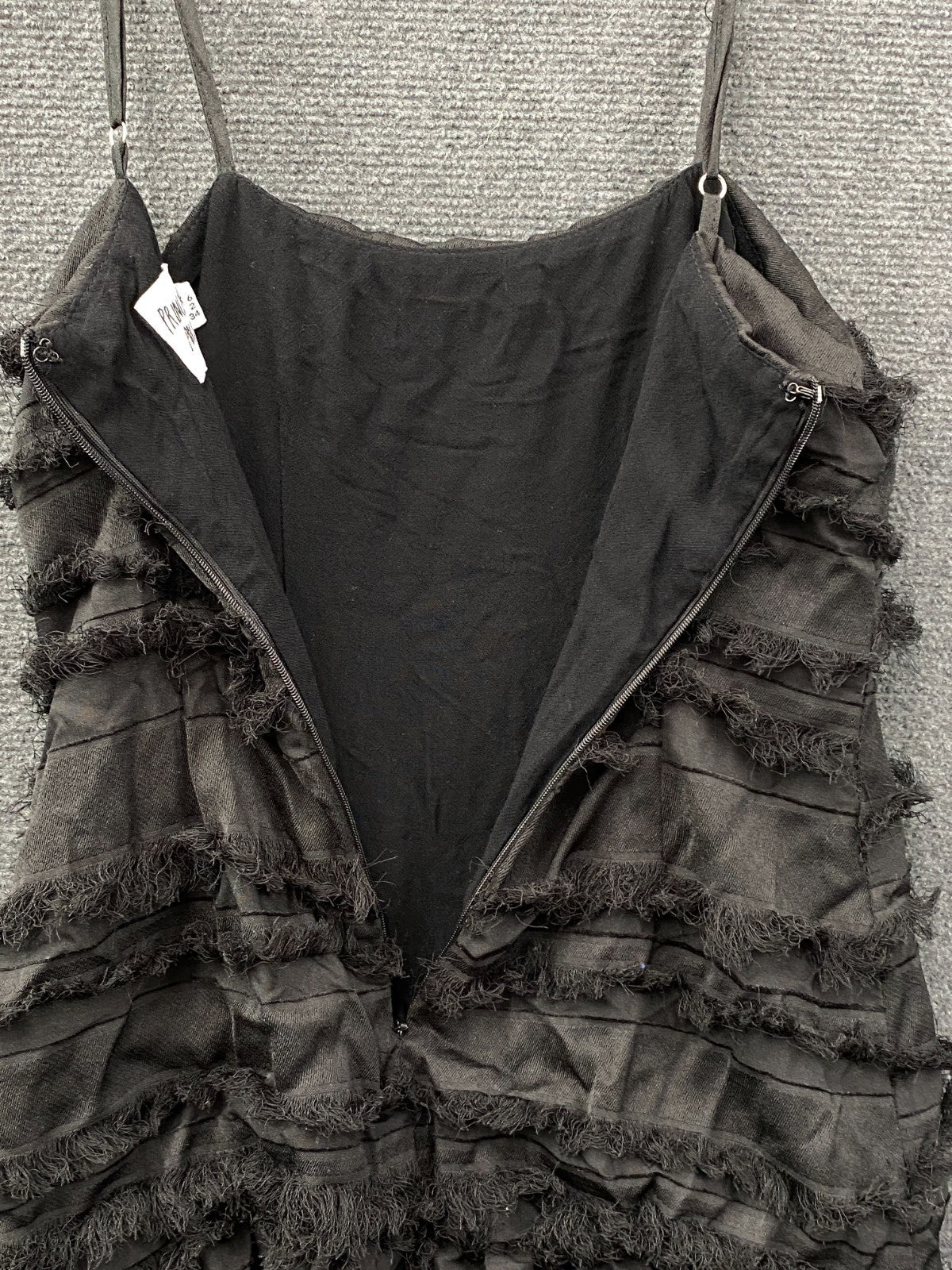 Product photograph [circular:149ec880b5f95a80]
