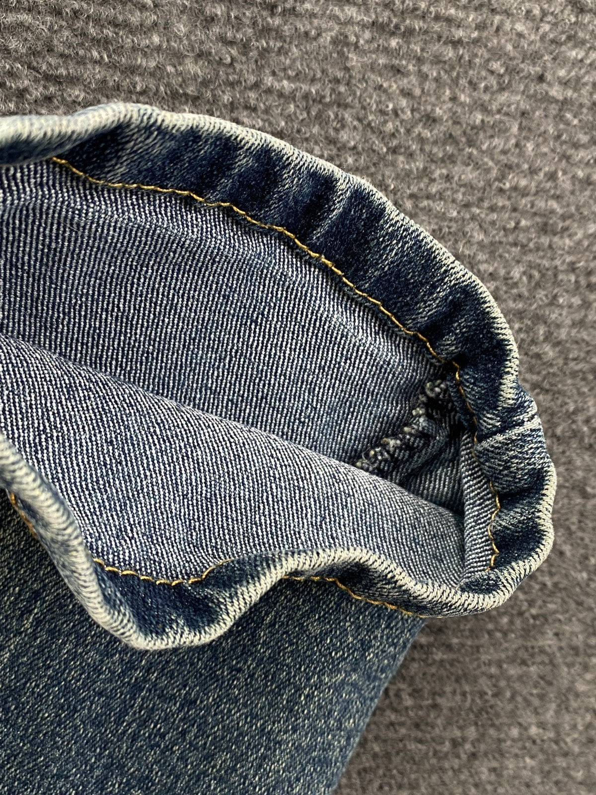 Product photograph [circular:214ef577cd57fae9]