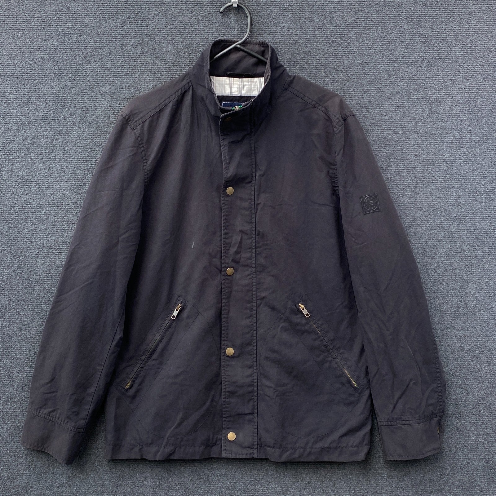 Product photograph [circular:c3009b21efe146c7]