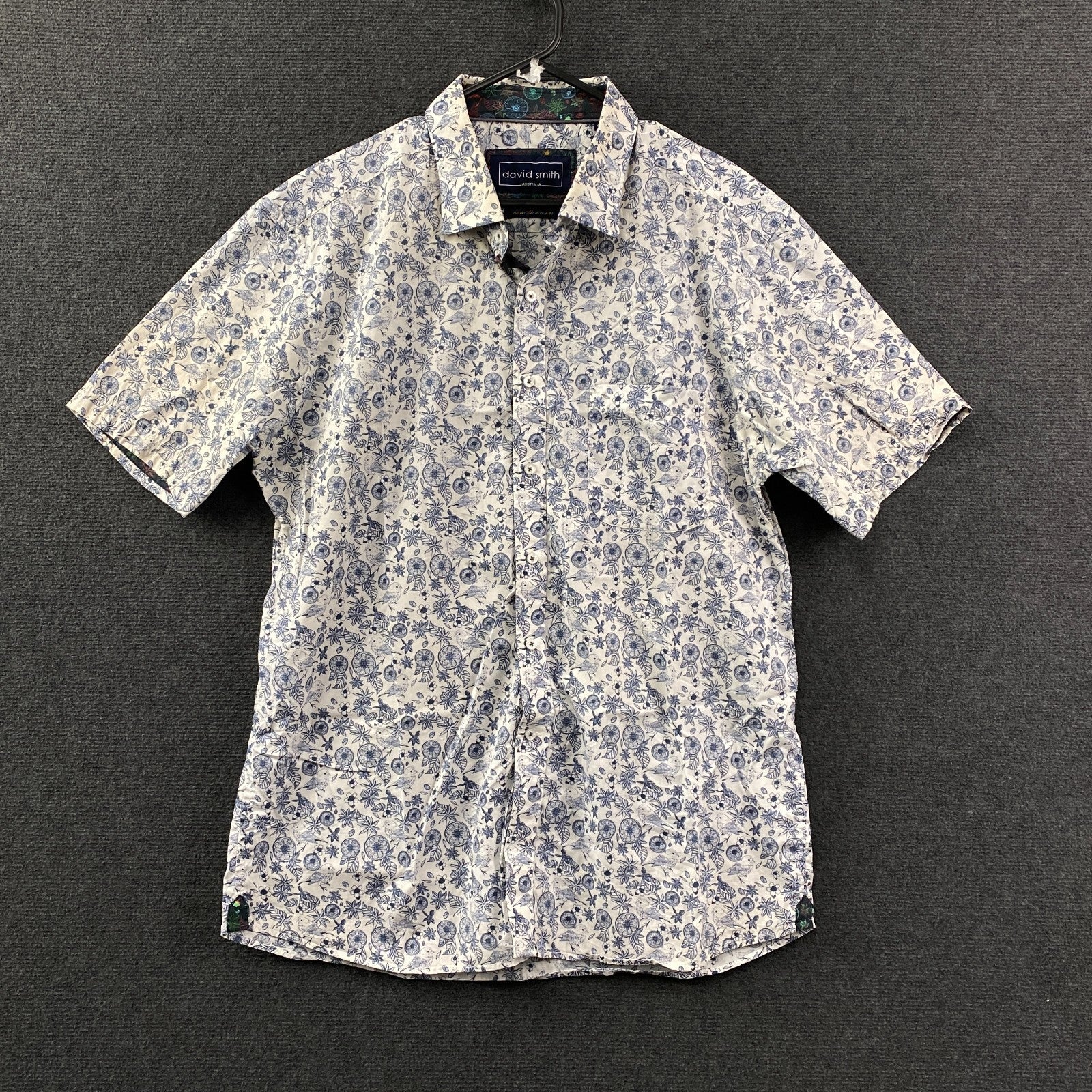 Product photograph [circular:6d0cc21b00f86de9]