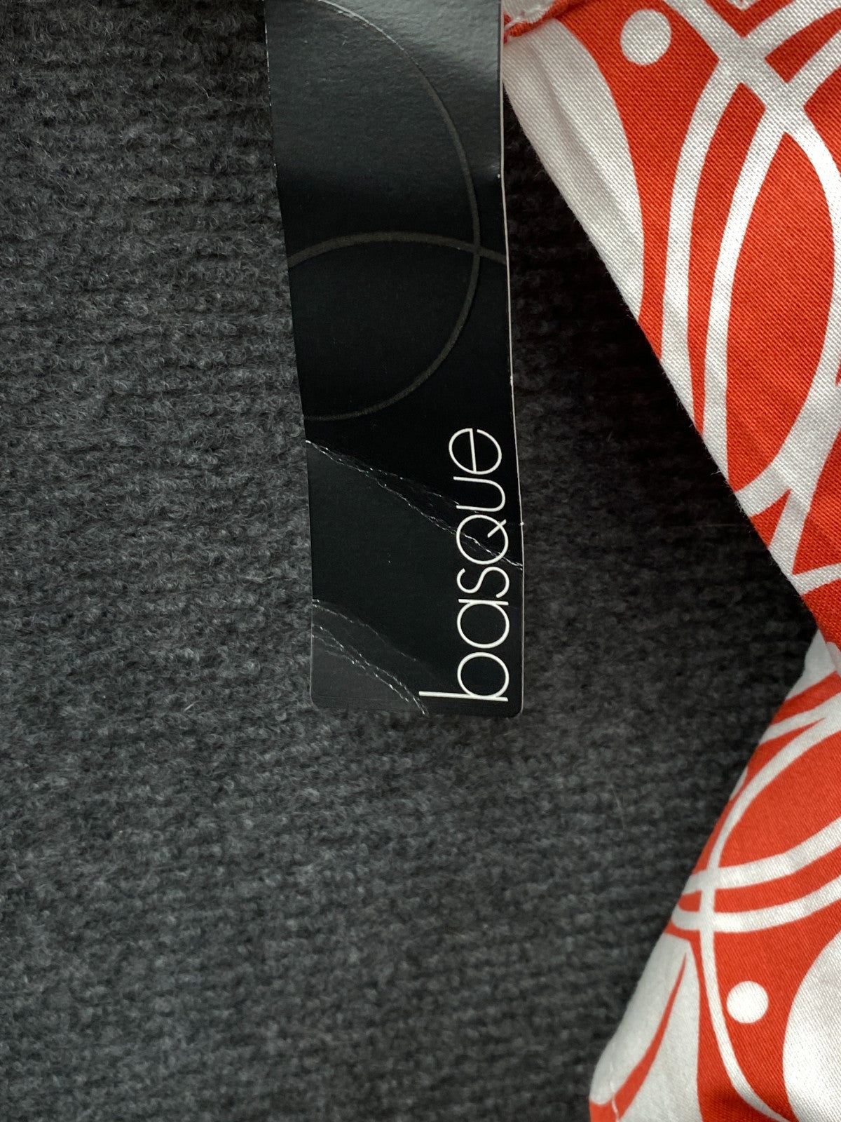 Product photograph [circular:12af29ab78b5f9d0]