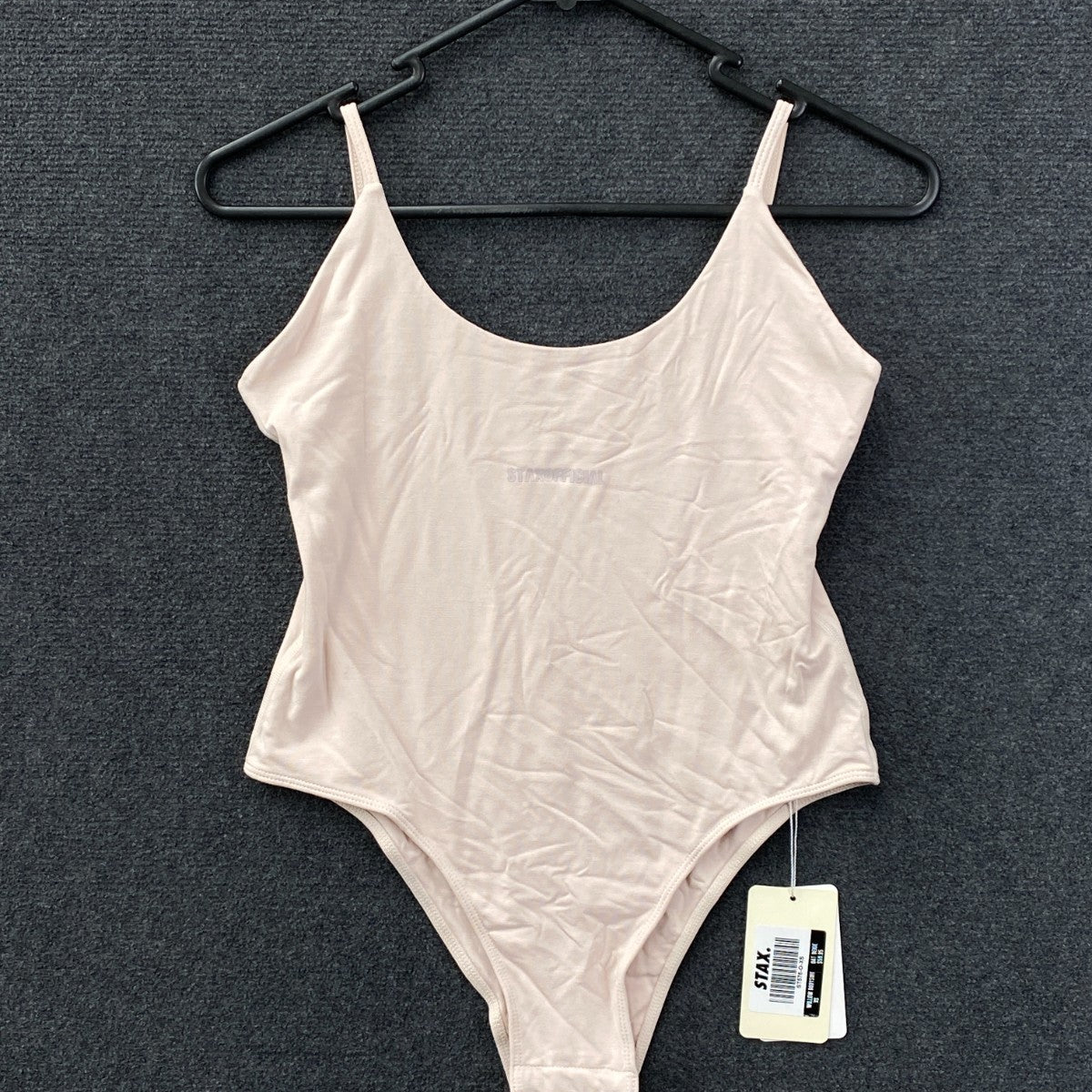Product photograph [circular:3b9f1682cc9b8756]