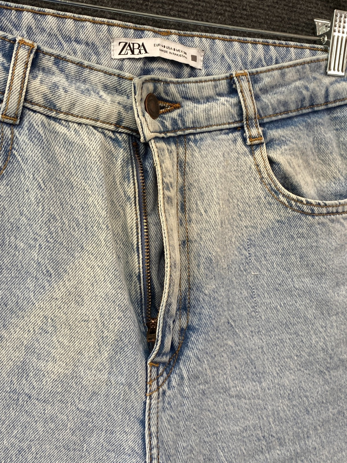 Product photograph [circular:a7e0baa5a74b0857]