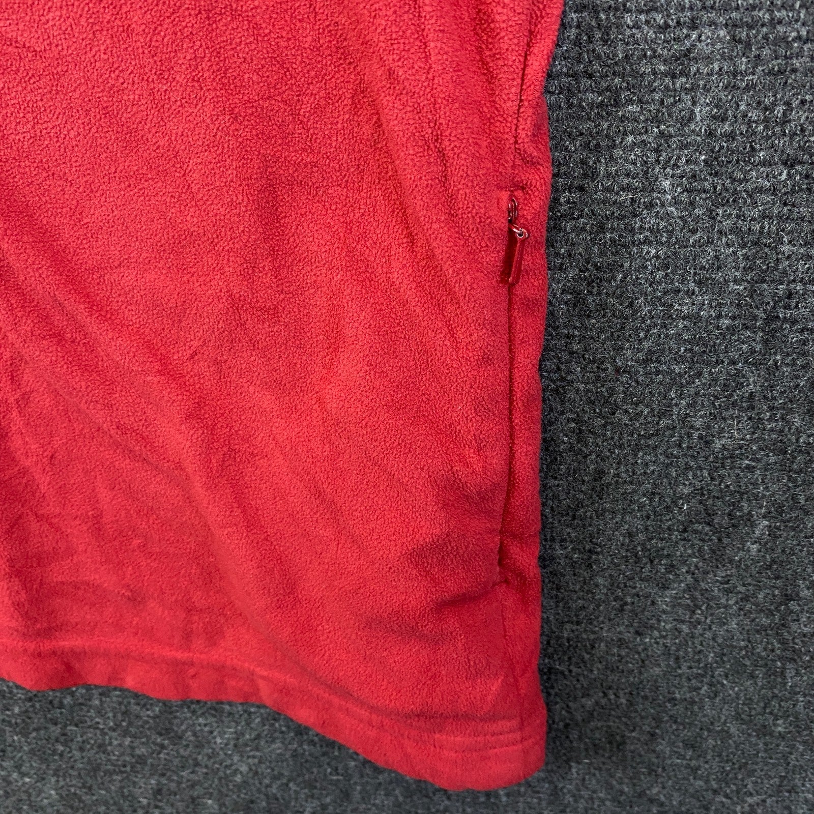 Product photograph [circular:77ca109e77696f0b]