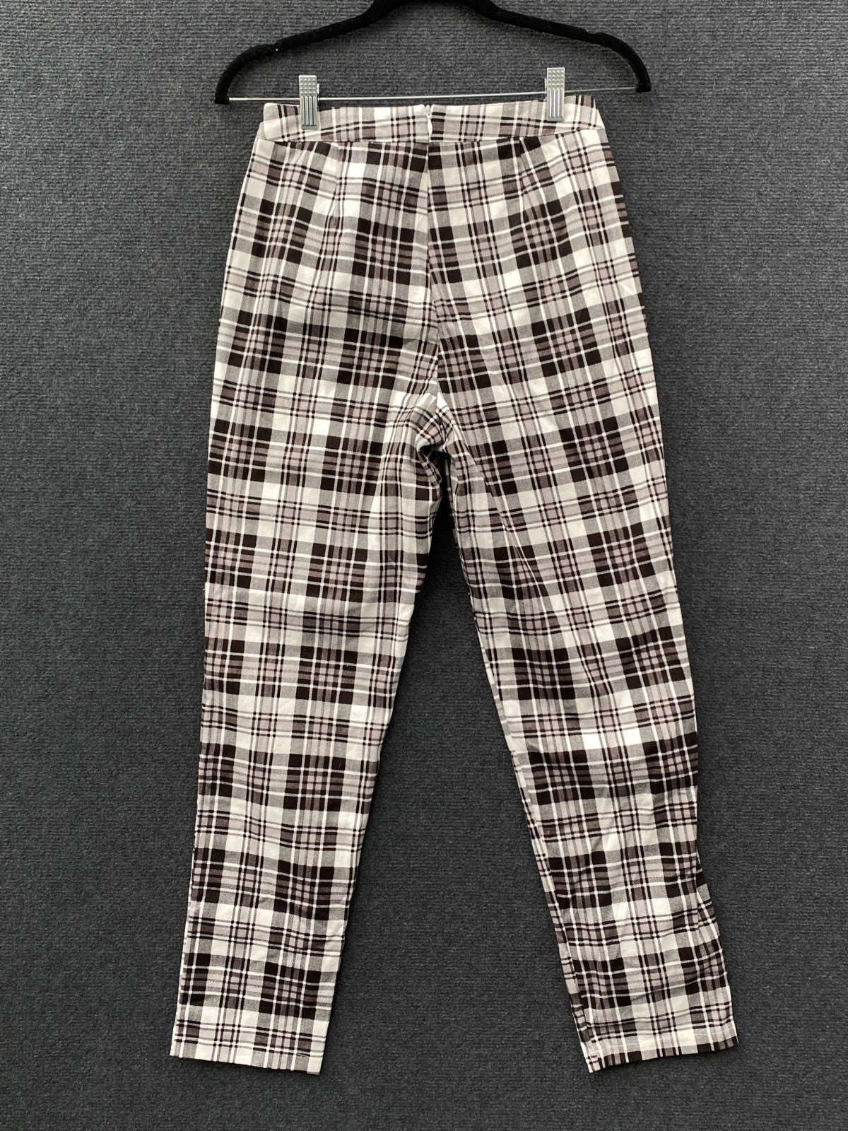 Product photograph [circular:0b93d23f8961e1cc]