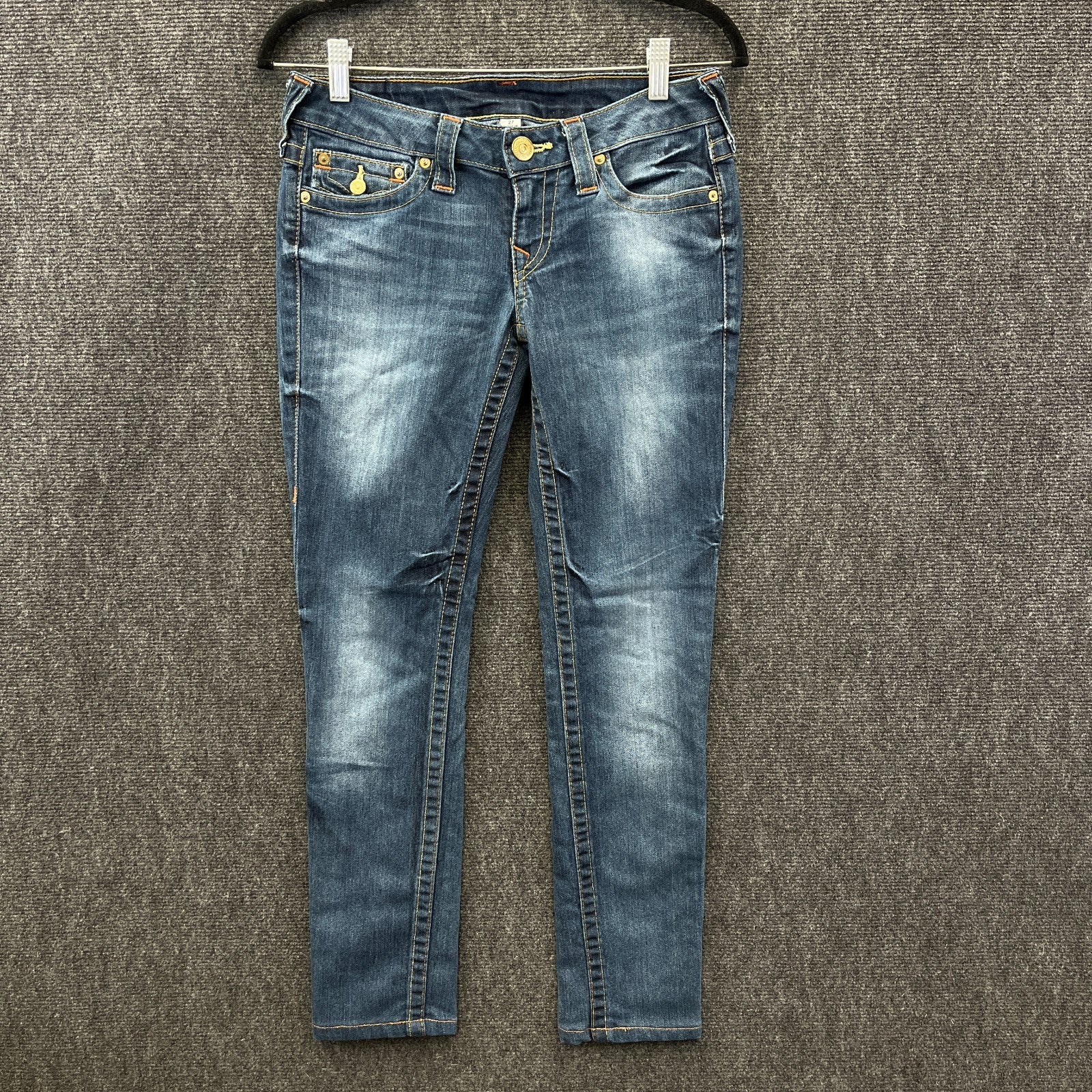 Product photograph [circular:fb98d0da44d6b98c]
