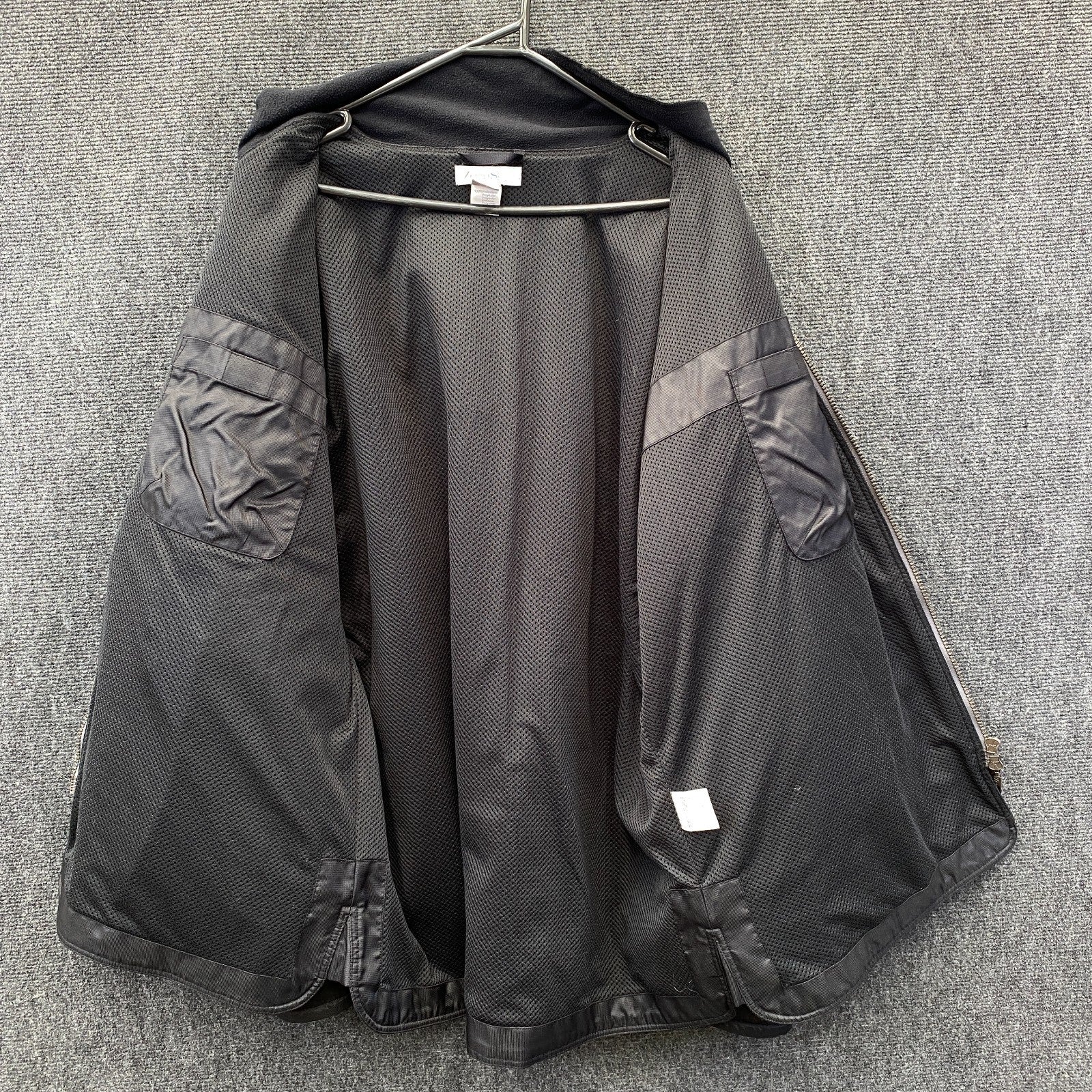 Product photograph [circular:8f9b89db15a59073]