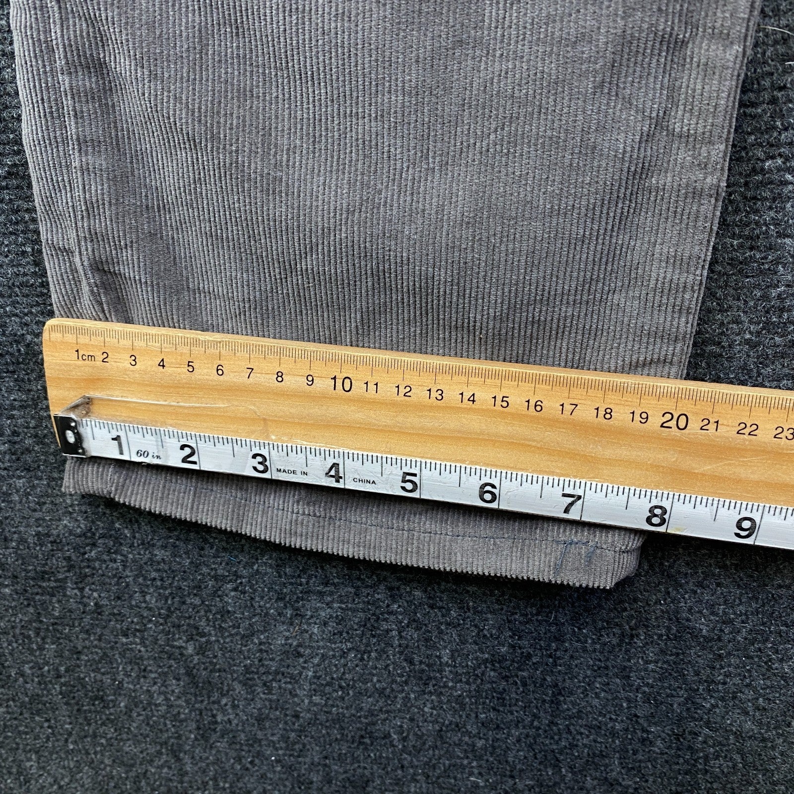 Product photograph [circular:0fa2d335d1bebbb0]
