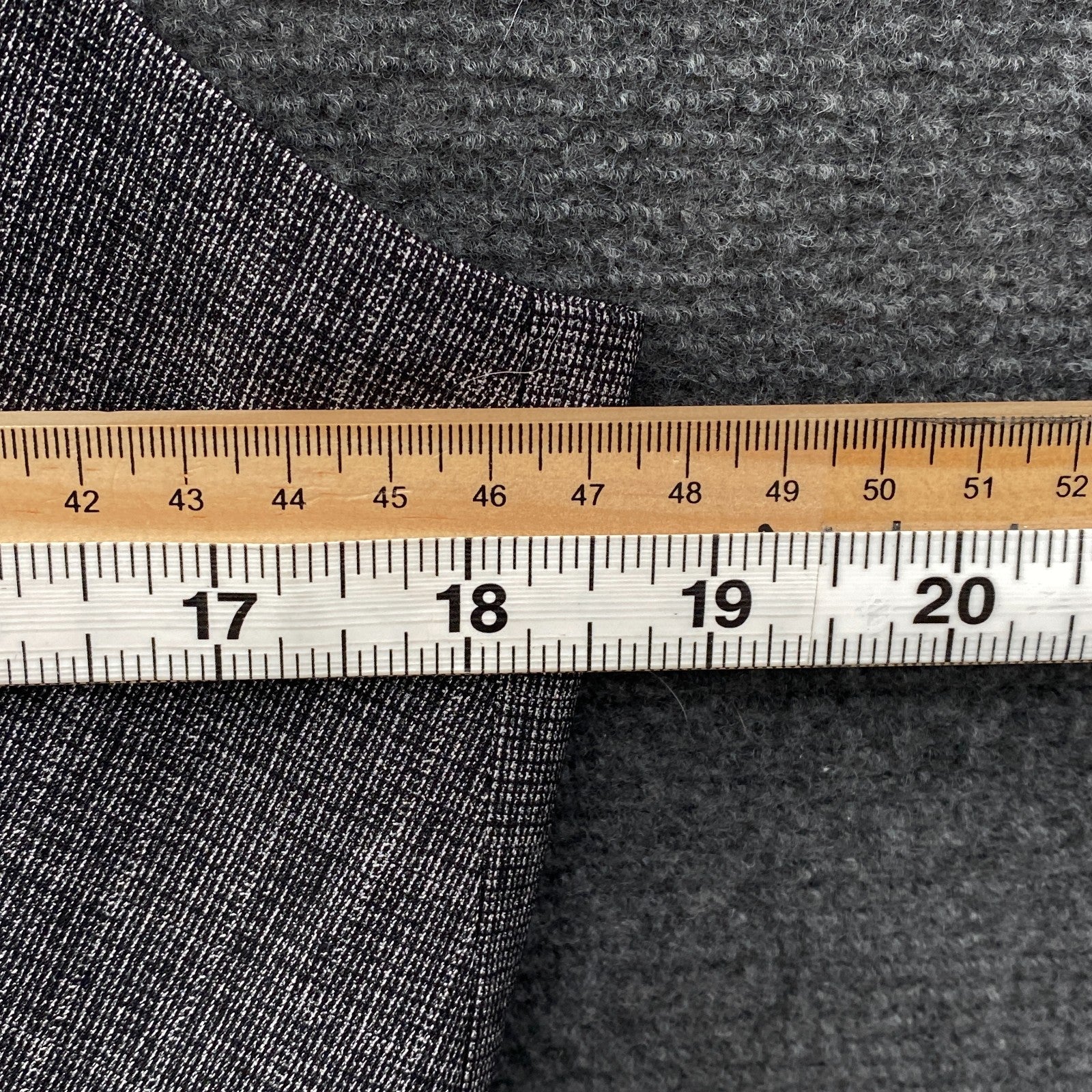 Product photograph [circular:0749bdc7167a3edc]