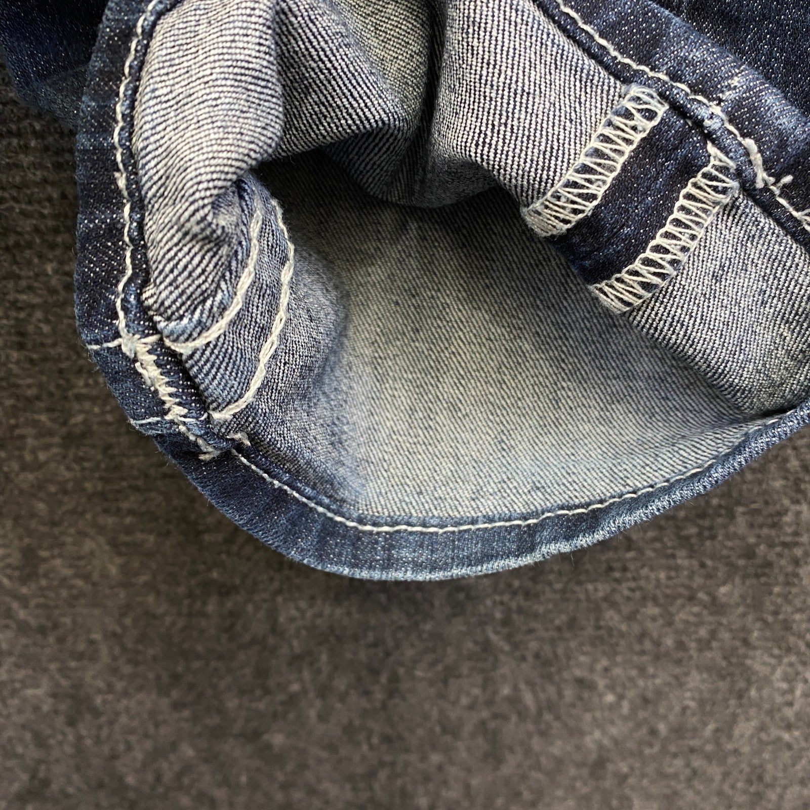 Product photograph [circular:6ce7649691278527]
