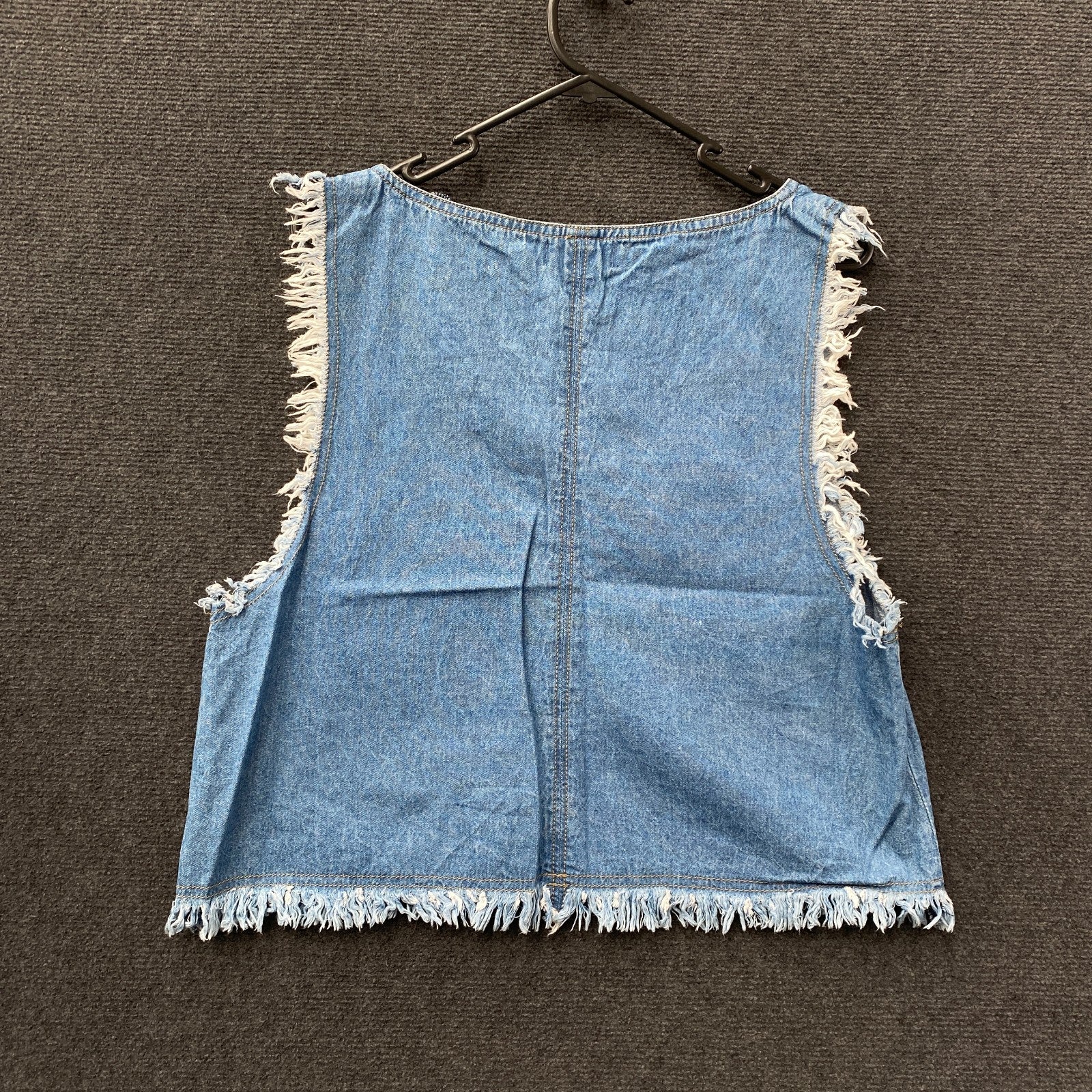 Product photograph [circular:583f2b5cccfa80f7]