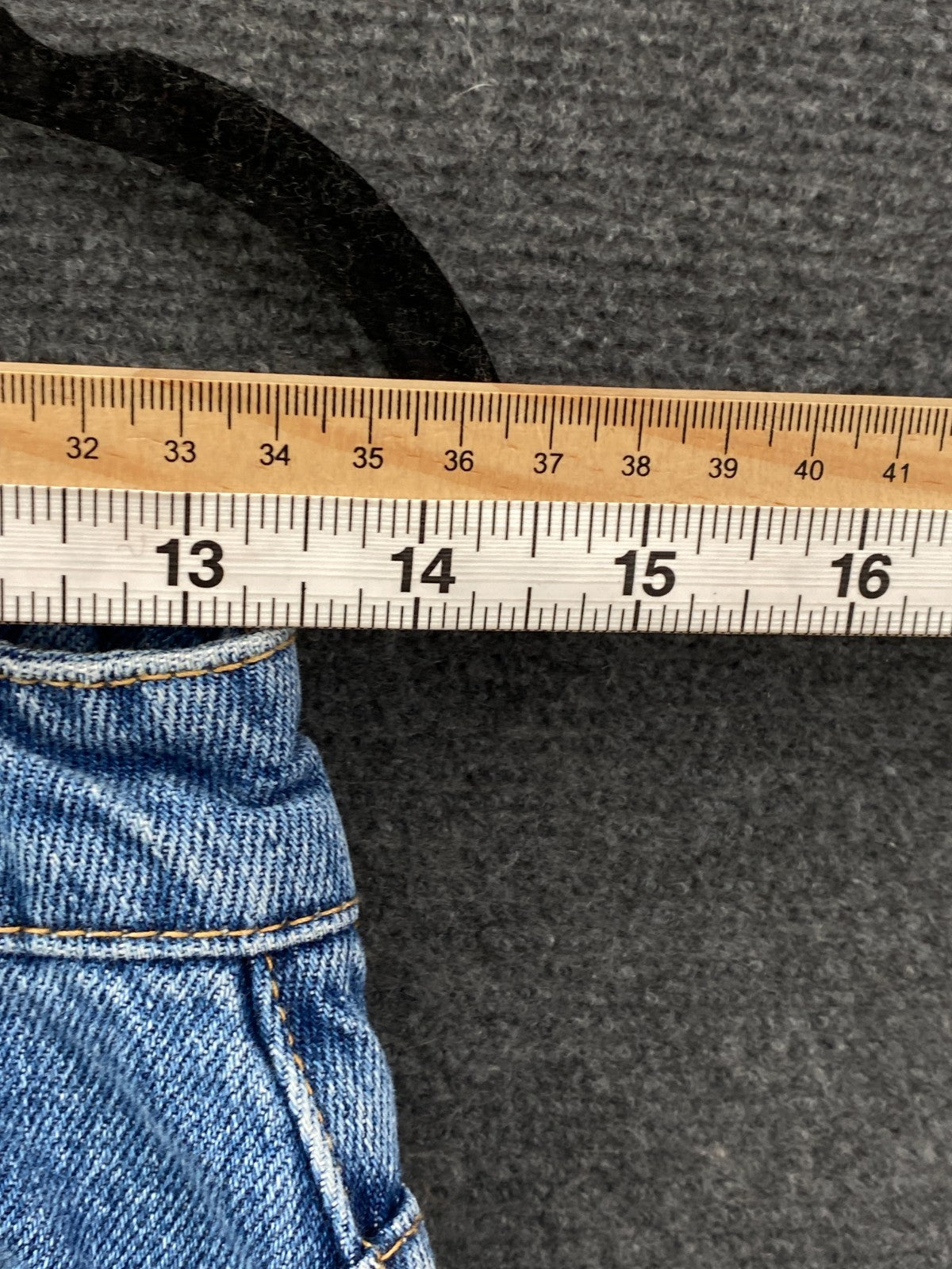 Product photograph [circular:9f017358d23796a6]