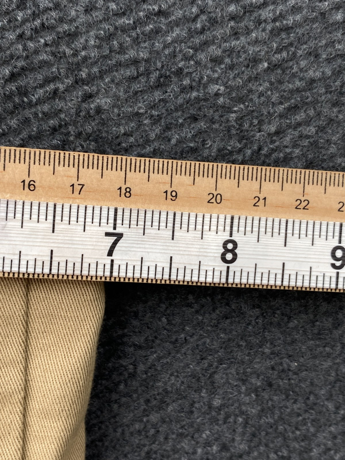 Product photograph [circular:75fc599f112a7409]