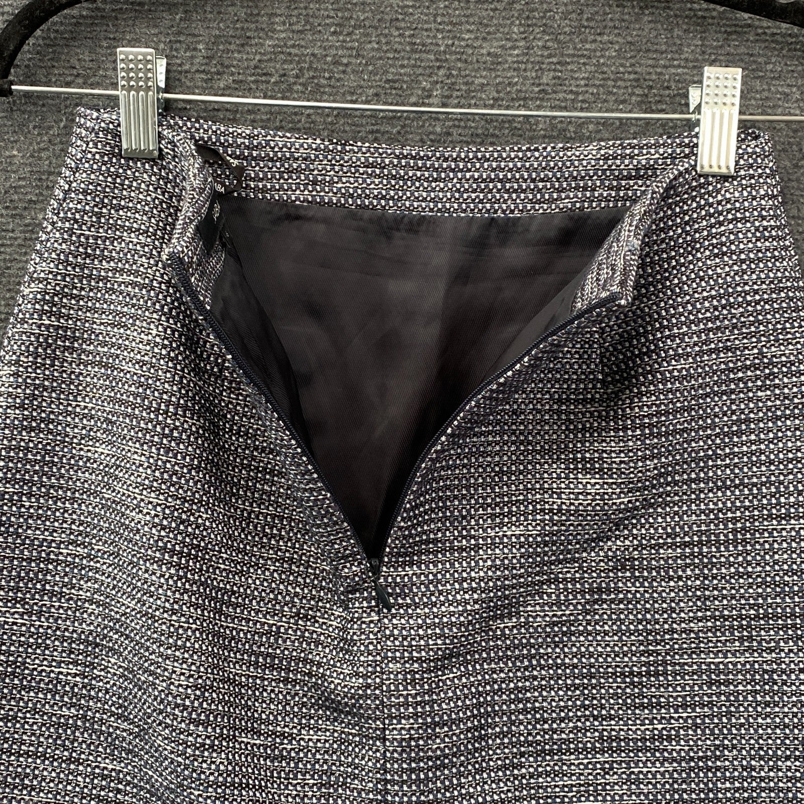 Product photograph [circular:28ccb8fa36a324df]