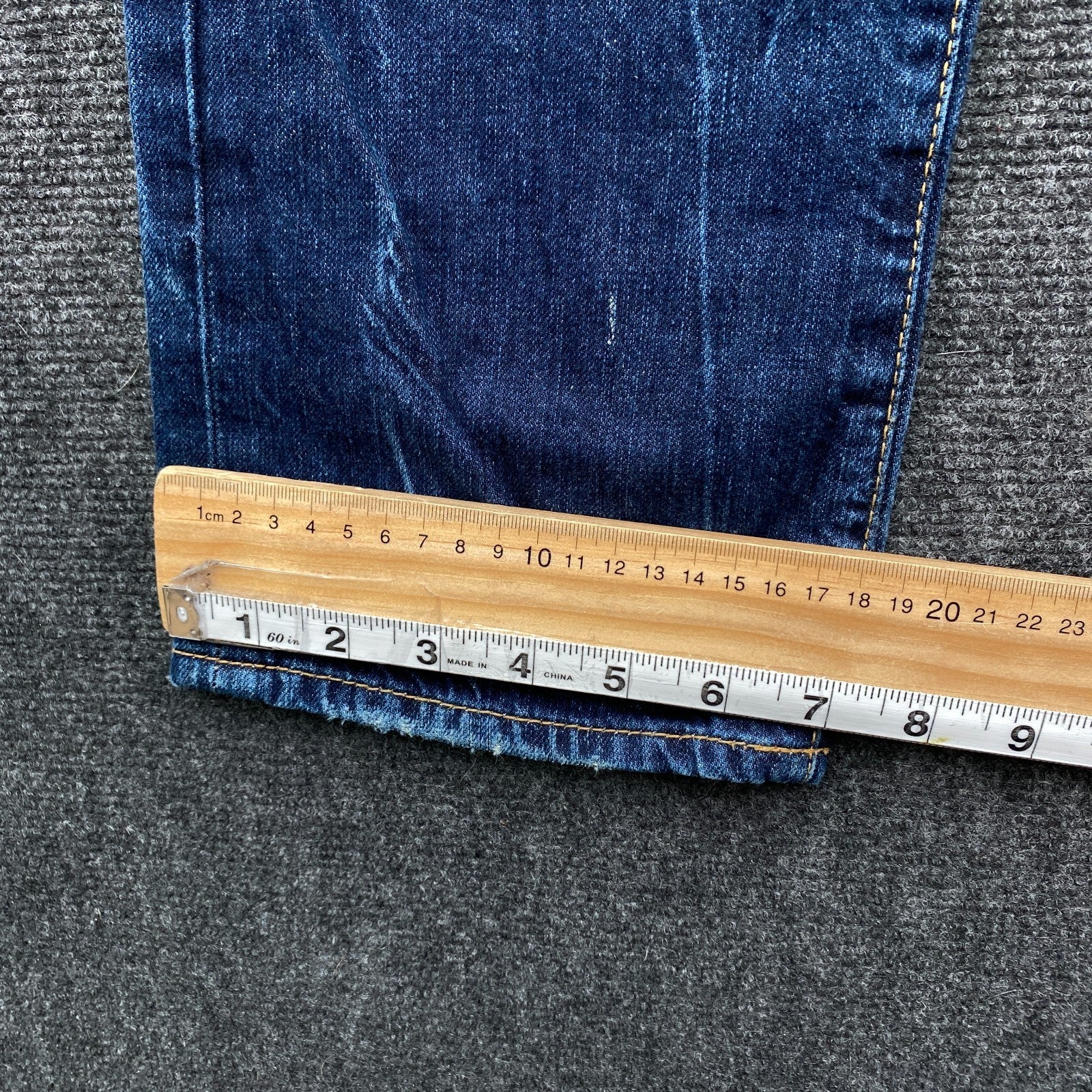 Product photograph [circular:2b0240379737db0c]