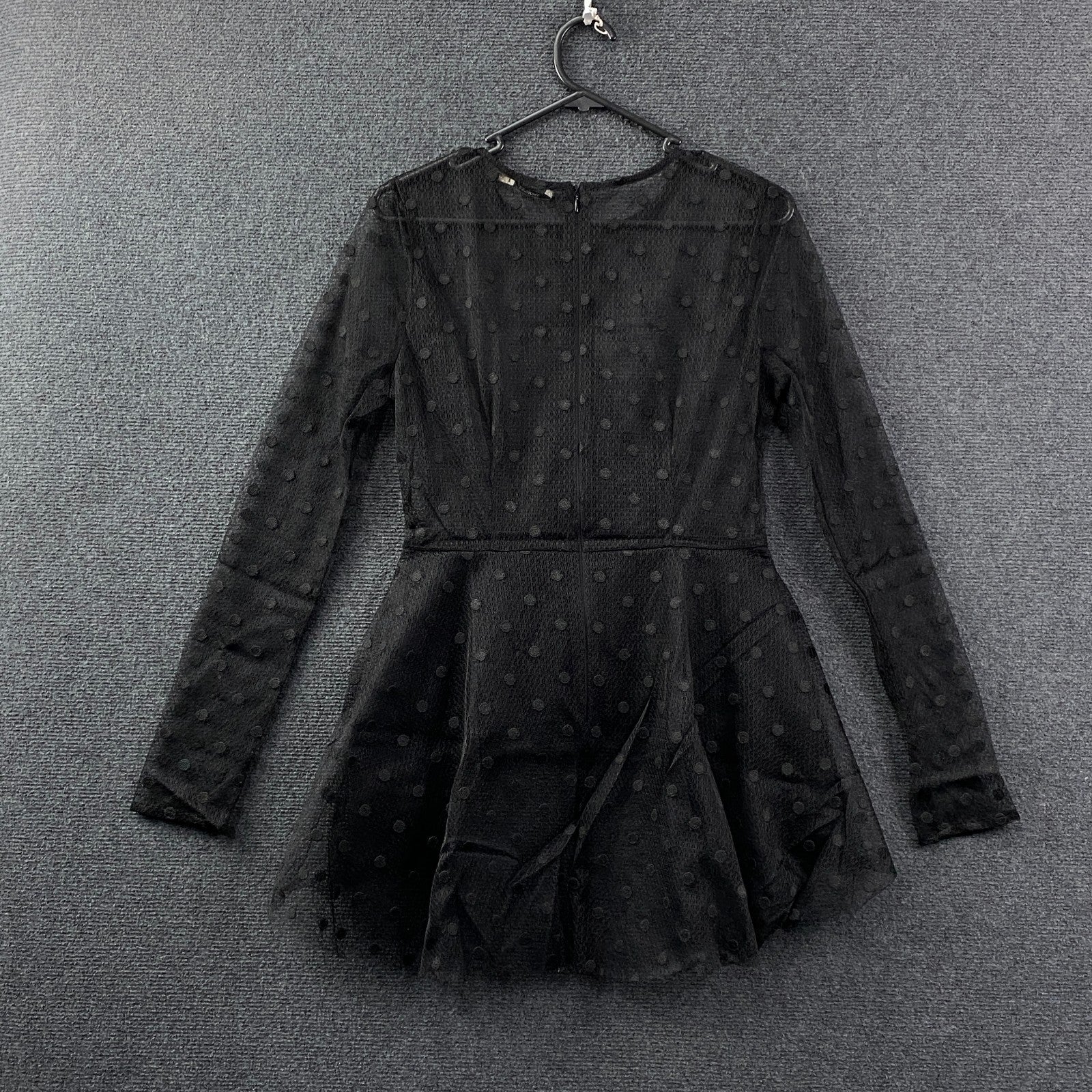 Product photograph [circular:b6fbb2a06fc4d7a0]