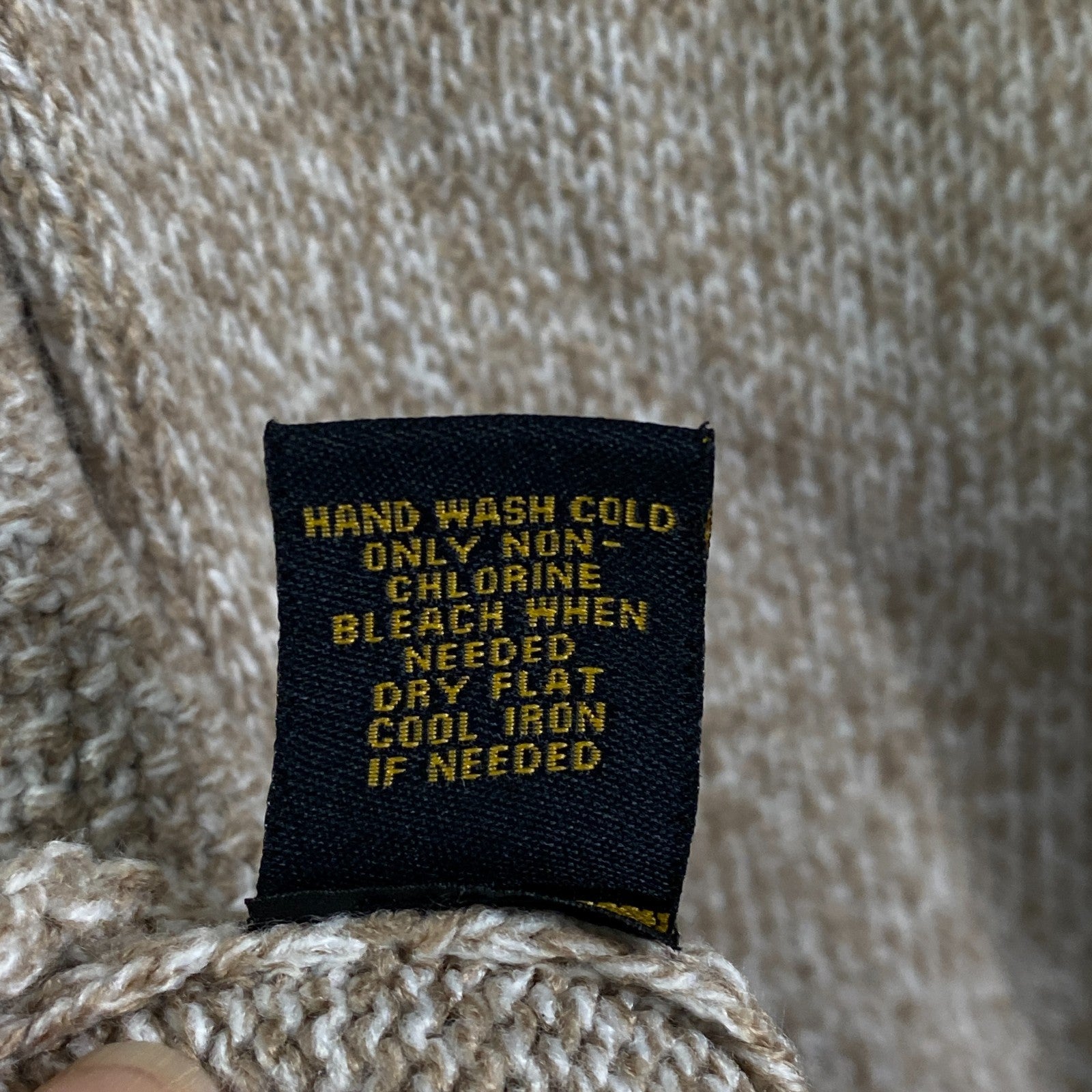 Product photograph [circular:d2e3d1c997b1053a]