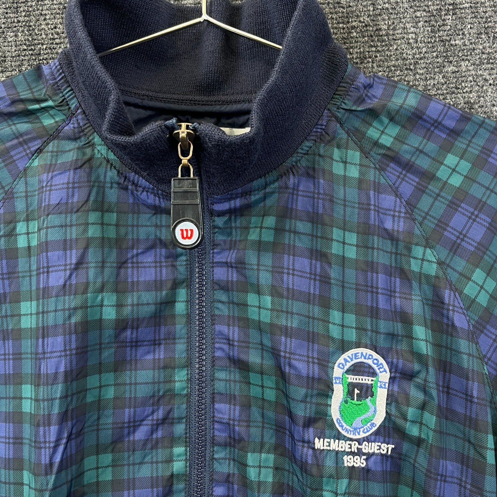 Product photograph [circular:eb000c8aa2bc406c]
