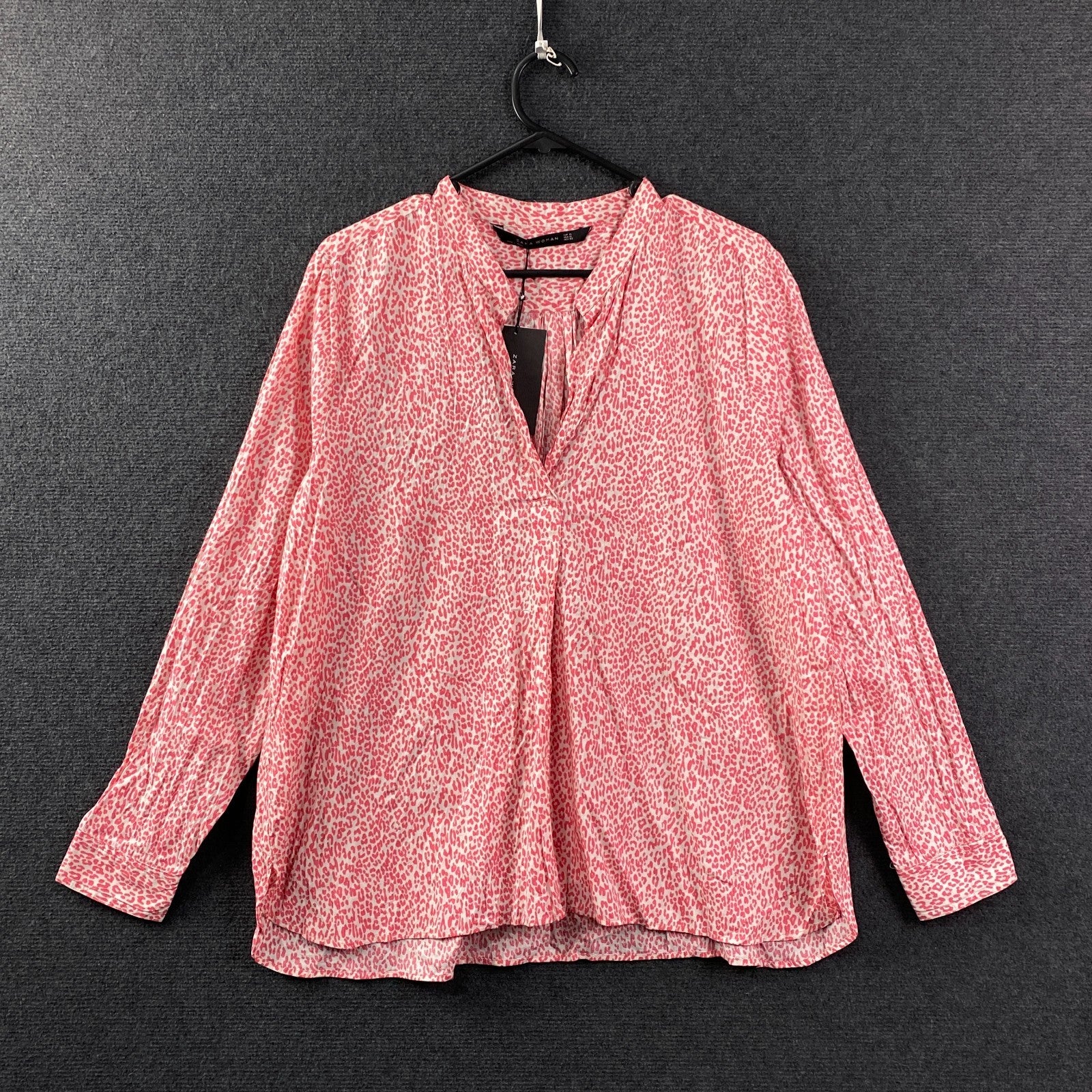 Product photograph [circular:5dc00d44f2c63acf]