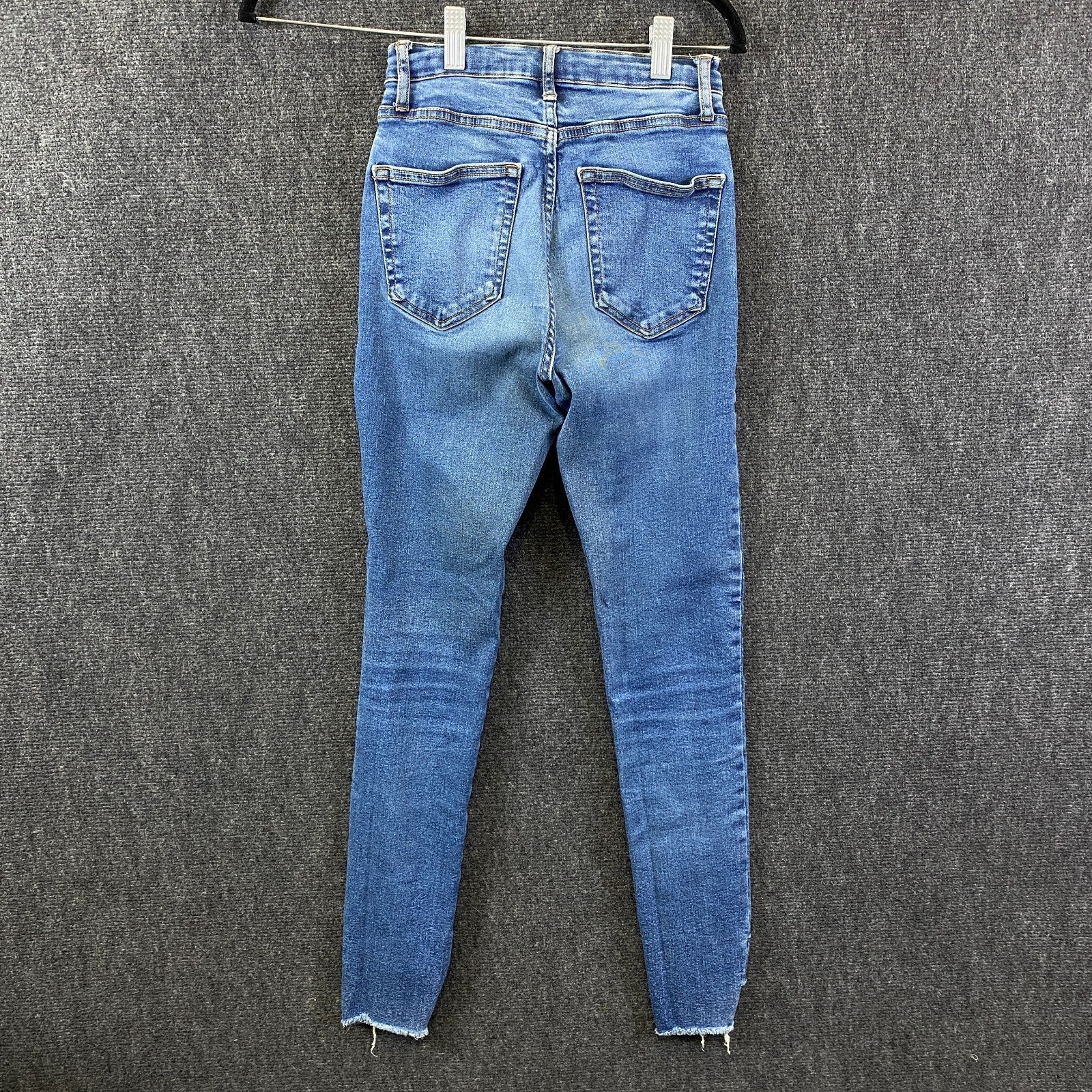 Product photograph [circular:dea3ae06b7079e0e]