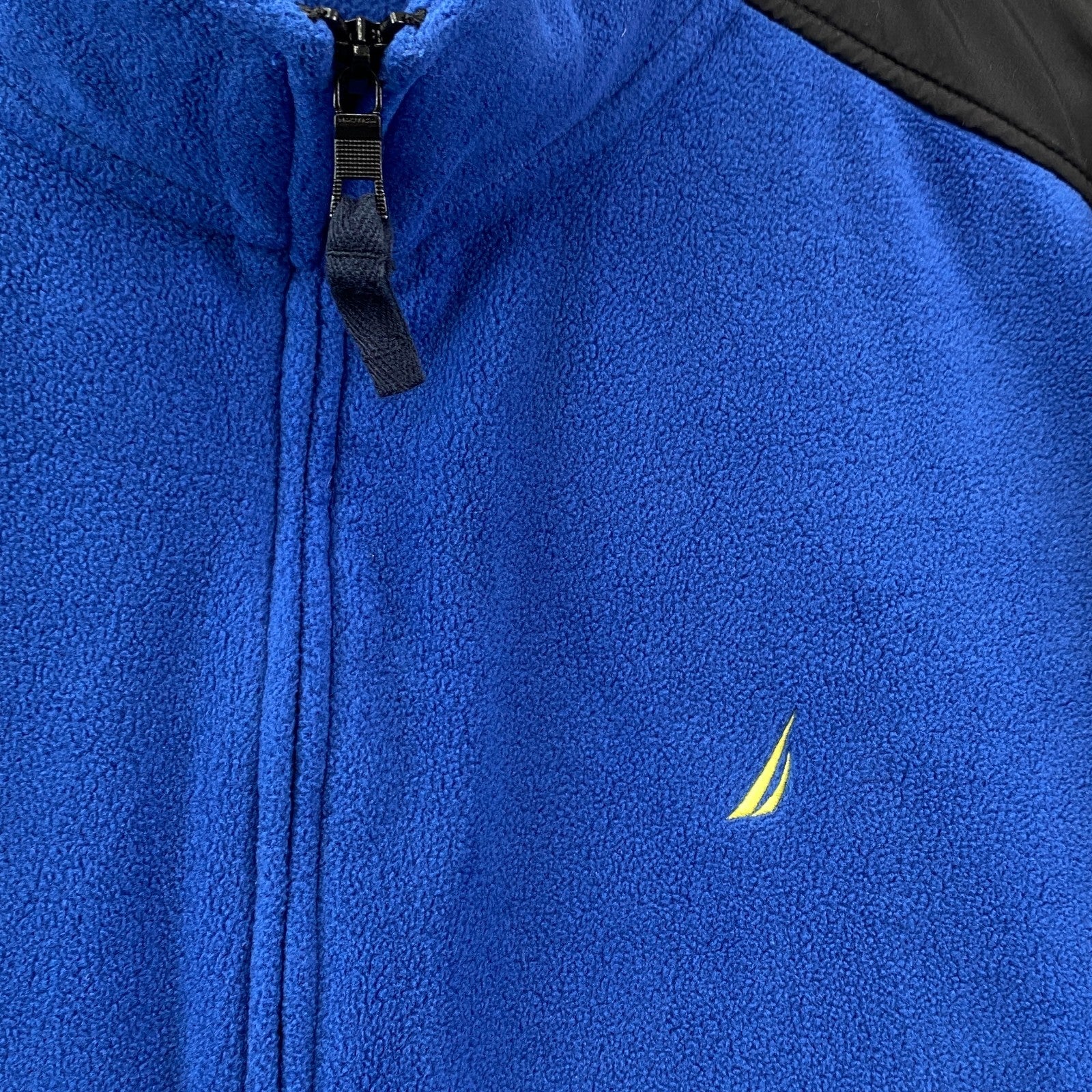 Product photograph [circular:dd3a5d4726e4239b]