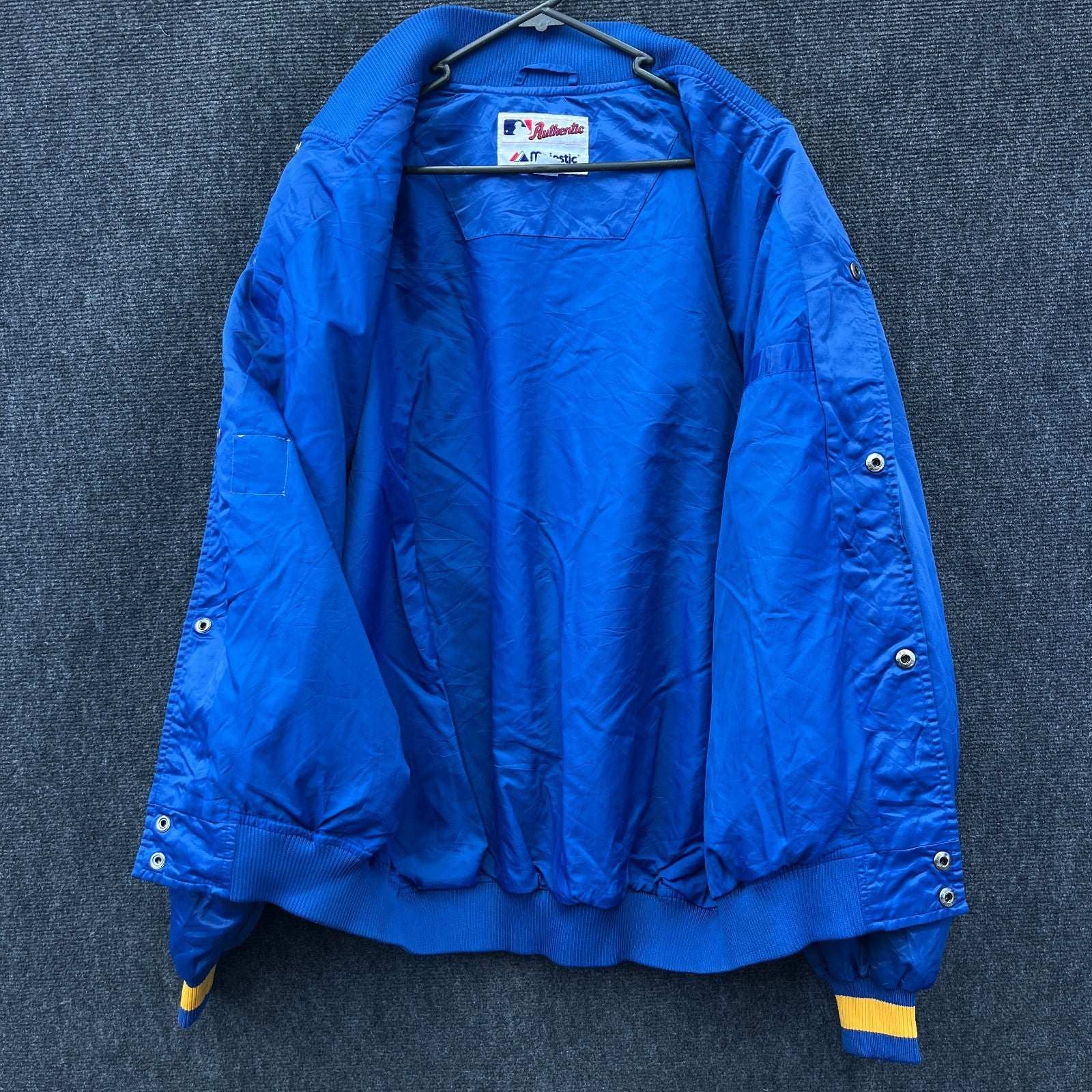 Product photograph [circular:84e624e9795c5e78]