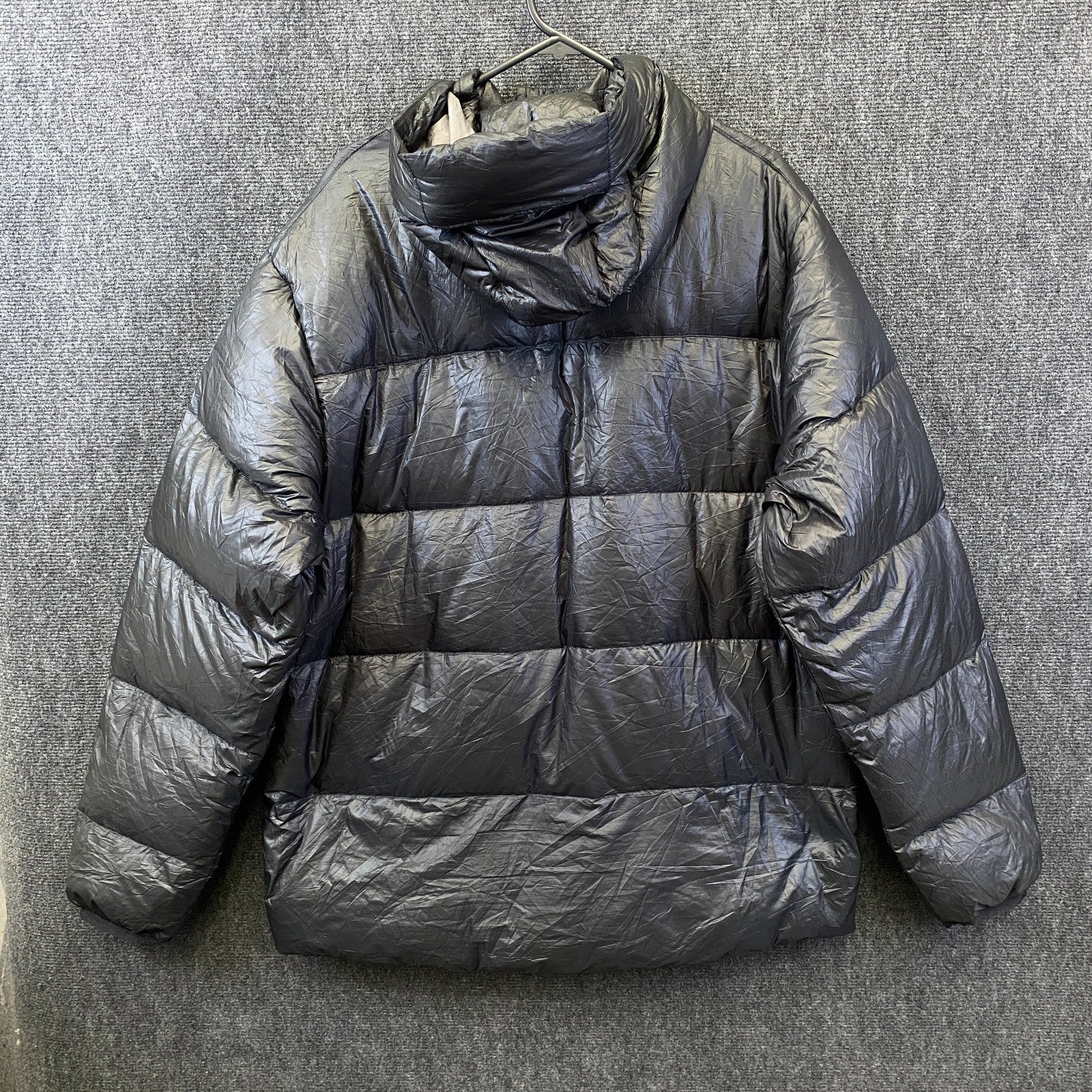 Product photograph [circular:6e341d0bbf821c7f]