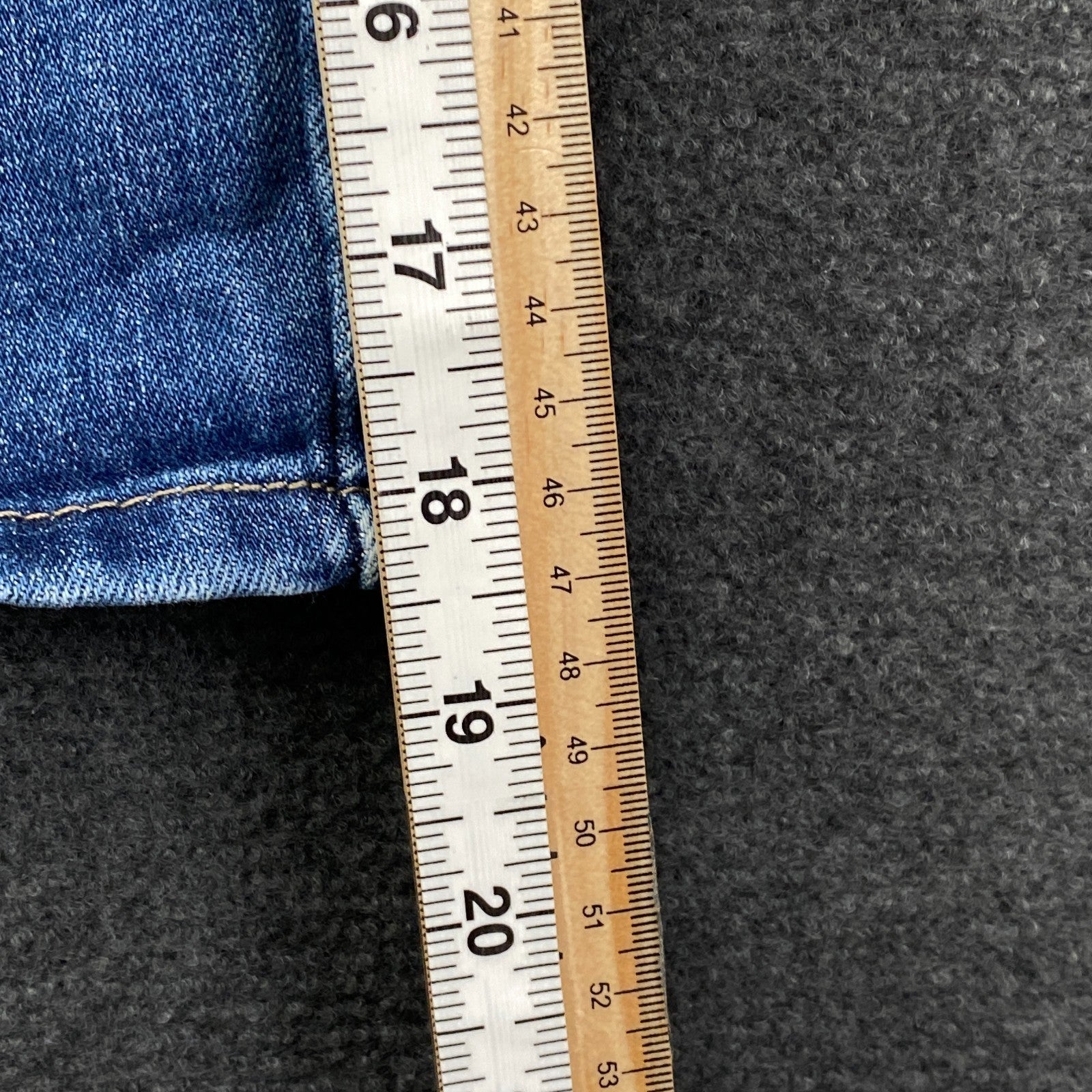 Product photograph [circular:a2103fa58fcc3273]