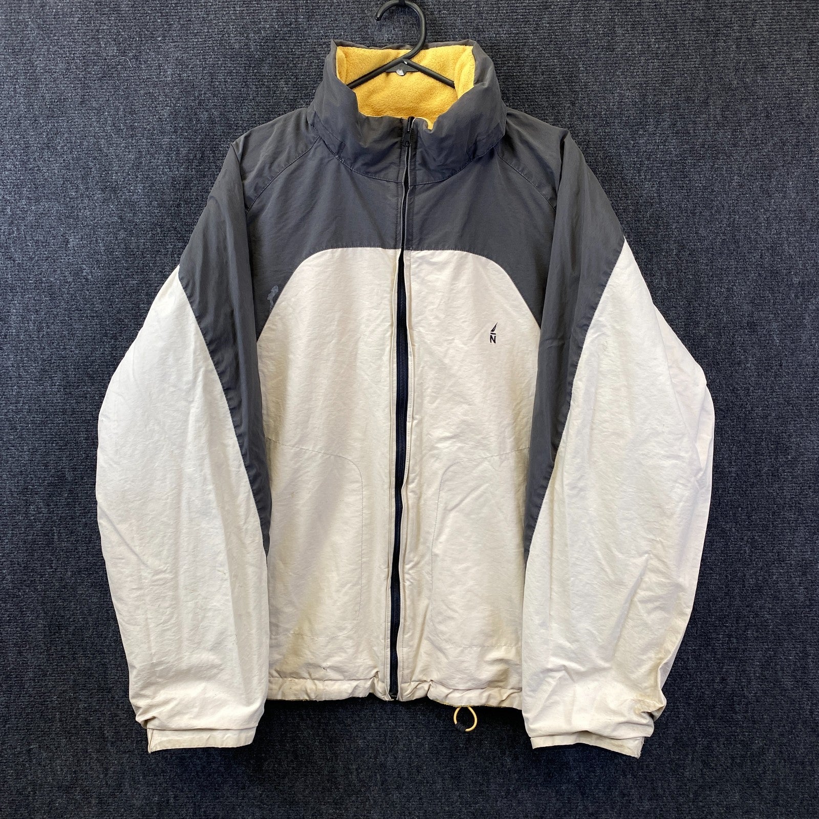 Product photograph [circular:70bf0a8cfabffcf4]