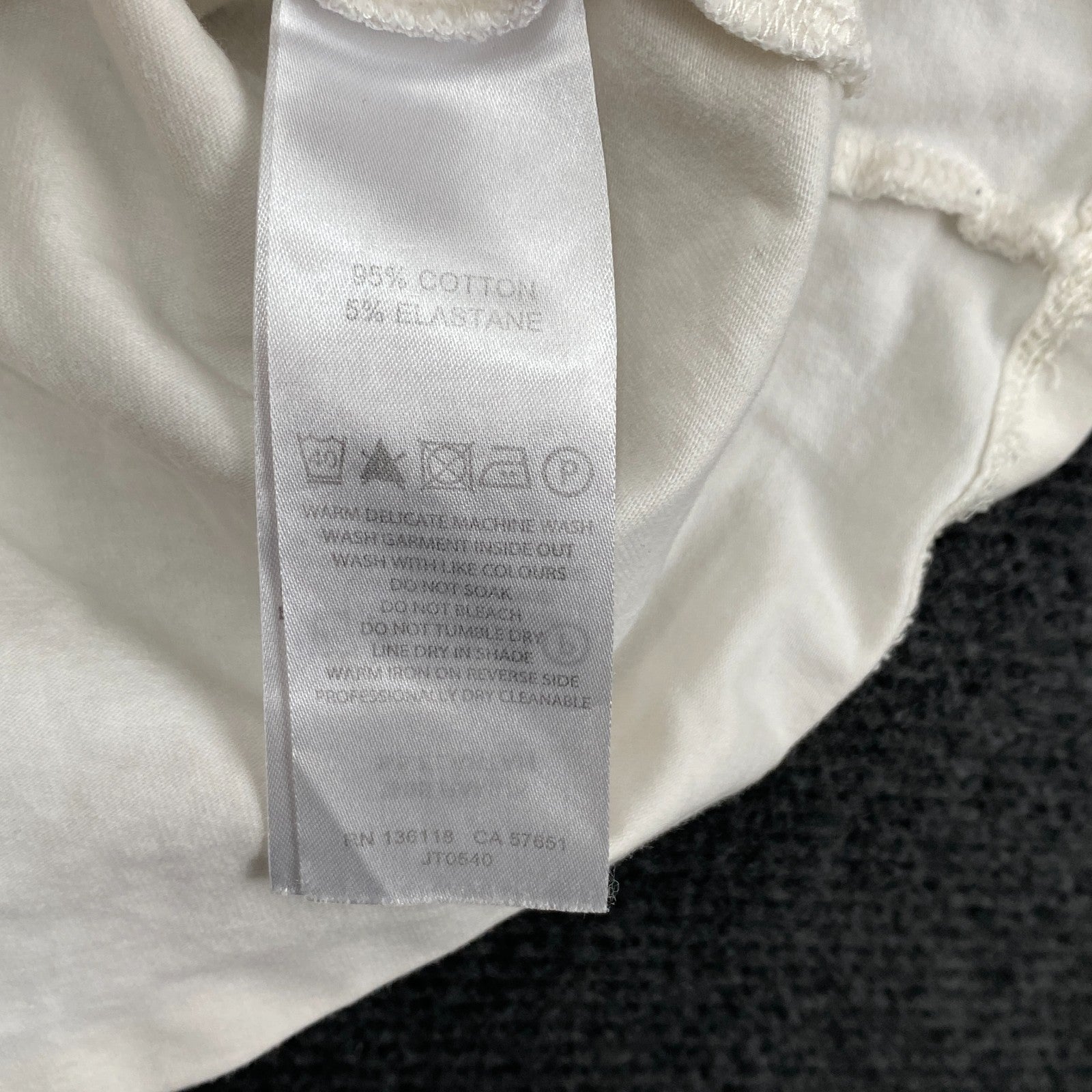 Product photograph [circular:31e953544be66354]