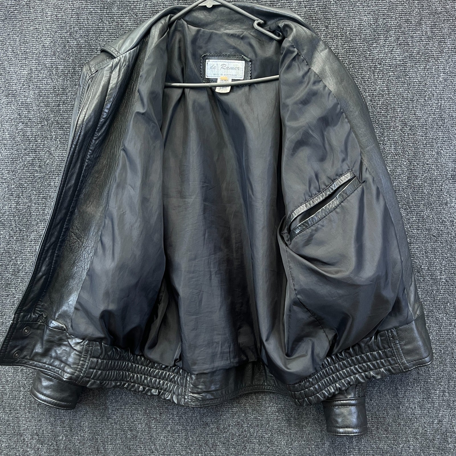 Product photograph [circular:7c08ad6eb3e8a76f]