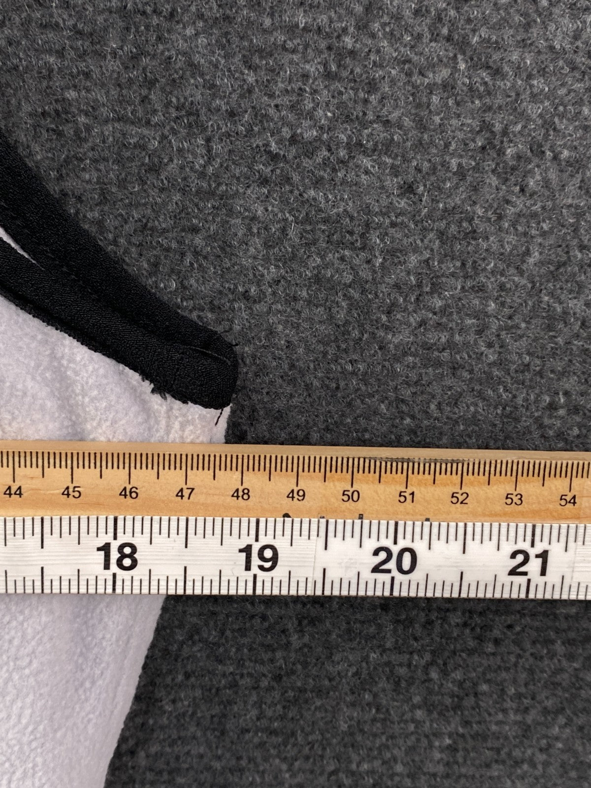 Product photograph [circular:43d8b4419536e3fa]
