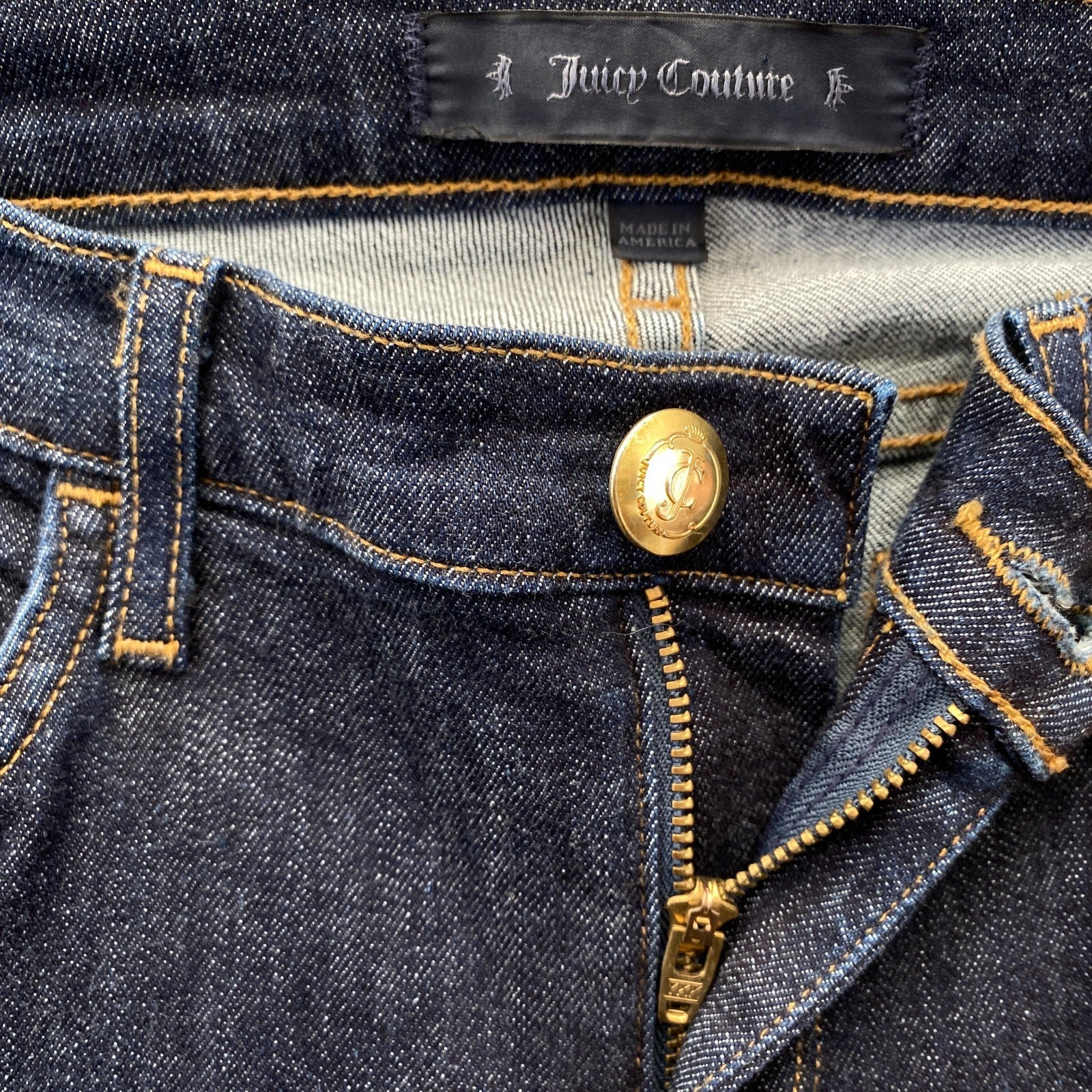 Product photograph [circular:0ed136a38ca0afee]