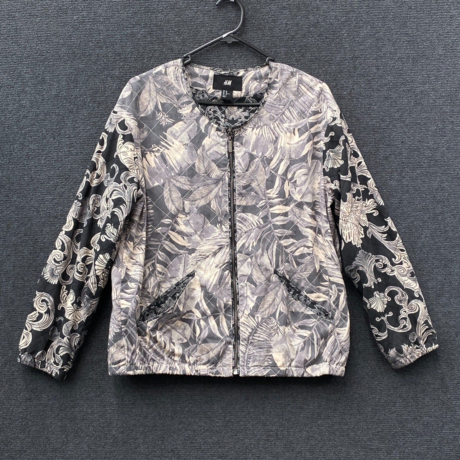 Product photograph [circular:1fccc1cac89e3c5b]