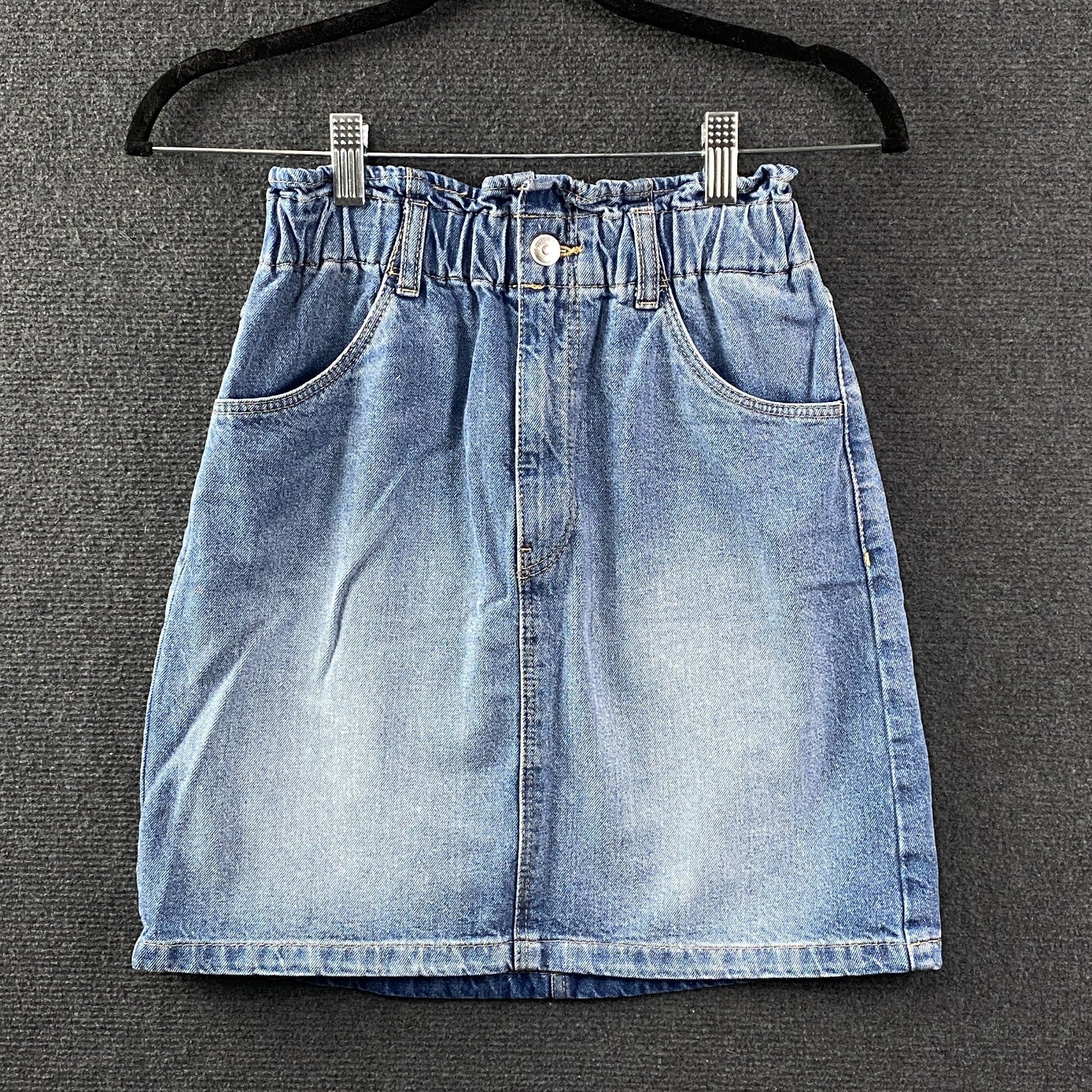 Product photograph [circular:355fb46bd31d0958]