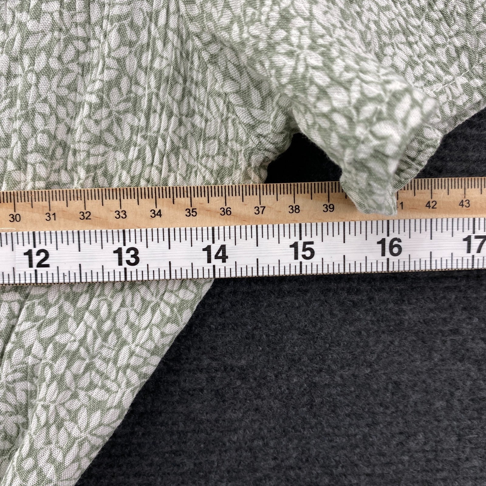 Product photograph [circular:1ef11e27c6b948ba]