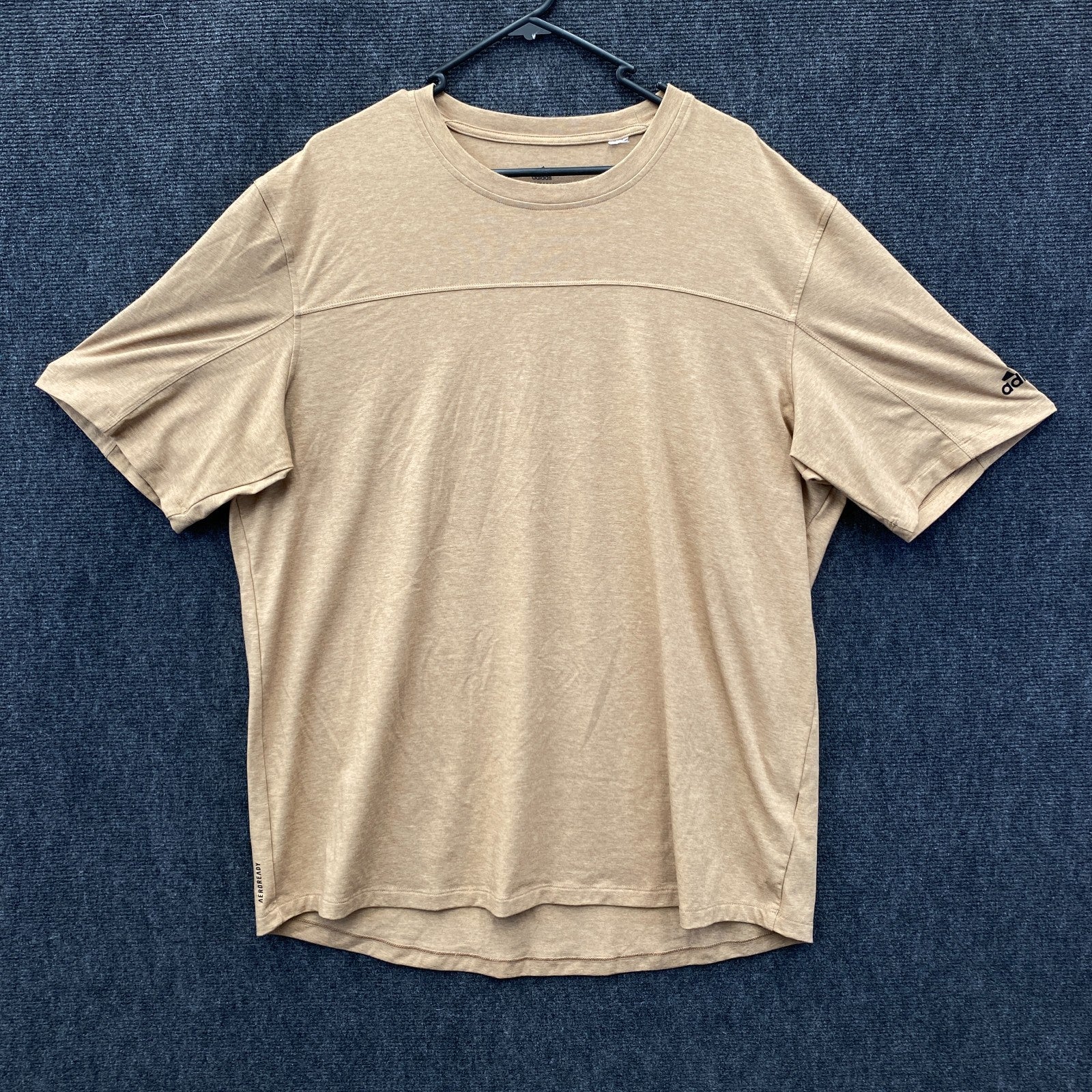 Product photograph [circular:fe196649a4cb09c4]
