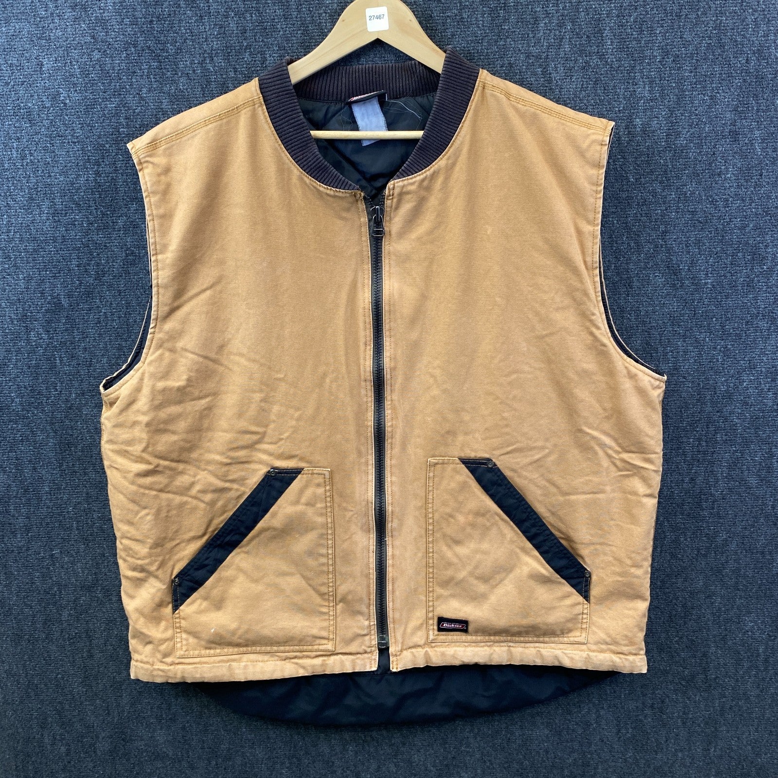 Product photograph [circular:bf850f1d64dd631b]