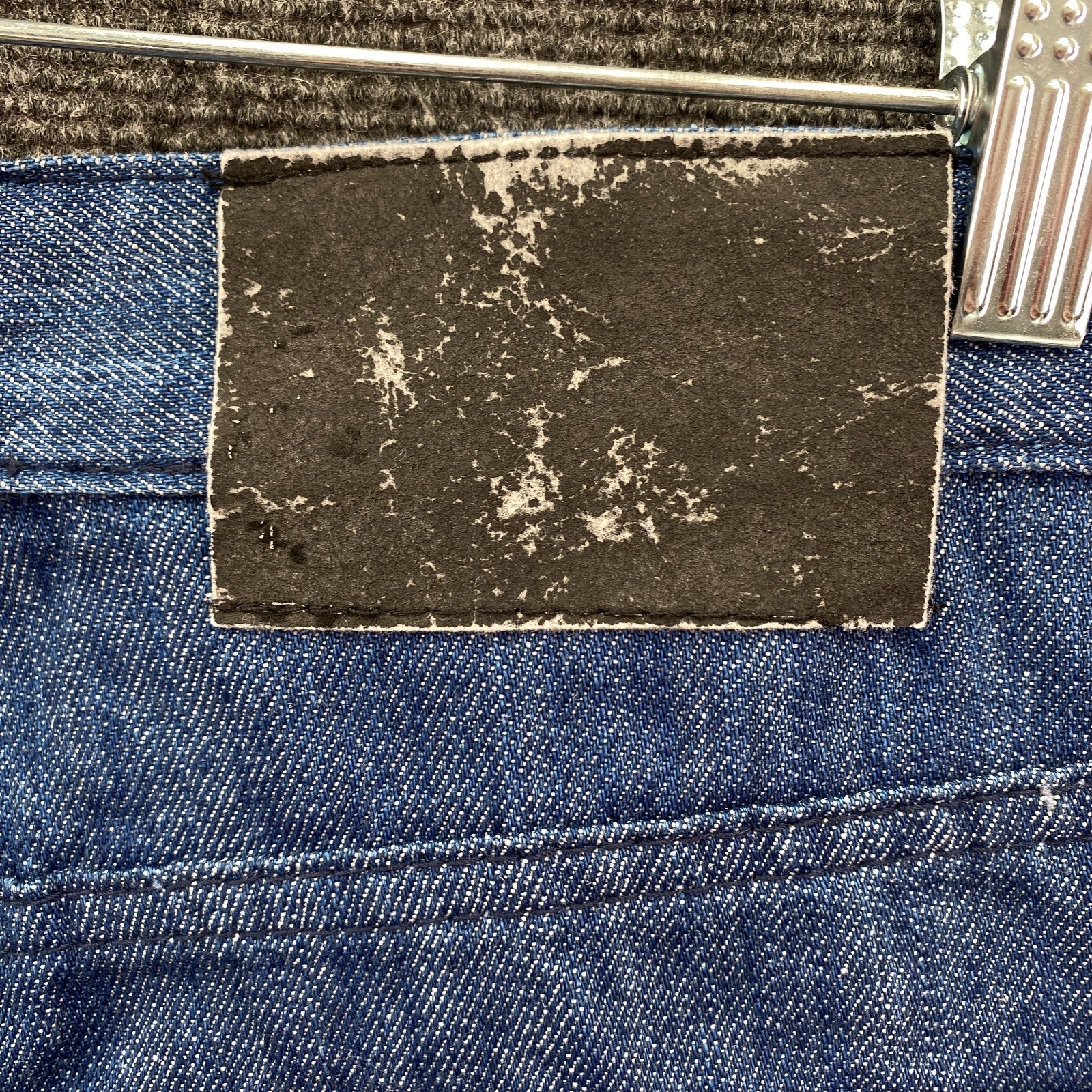 Product photograph [circular:fa32421c5f0ed71d]