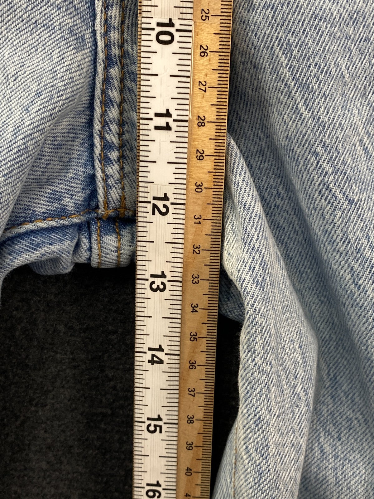 Product photograph [circular:ea757975dcfa9410]