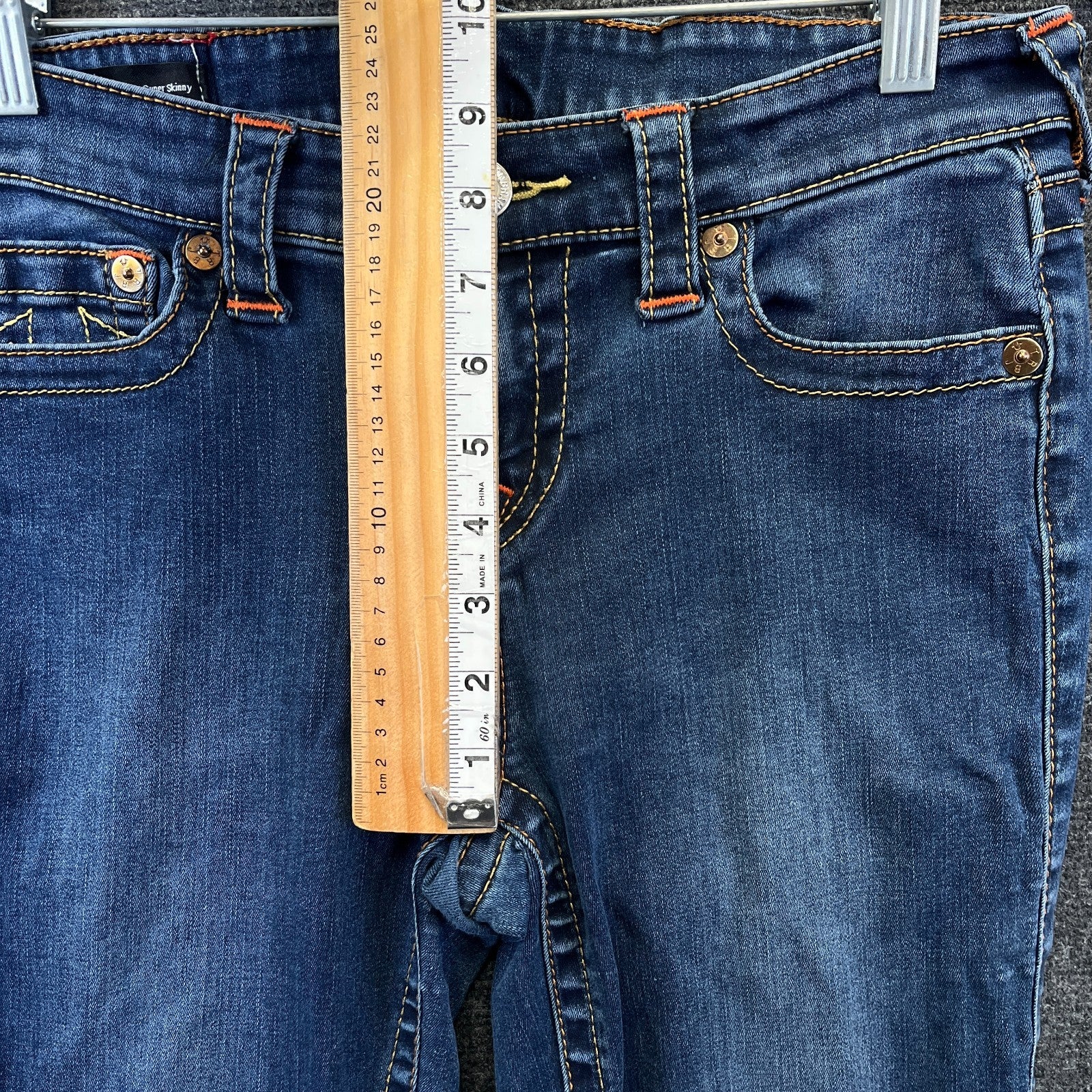 Product photograph [circular:22b98878b3ae0f94]