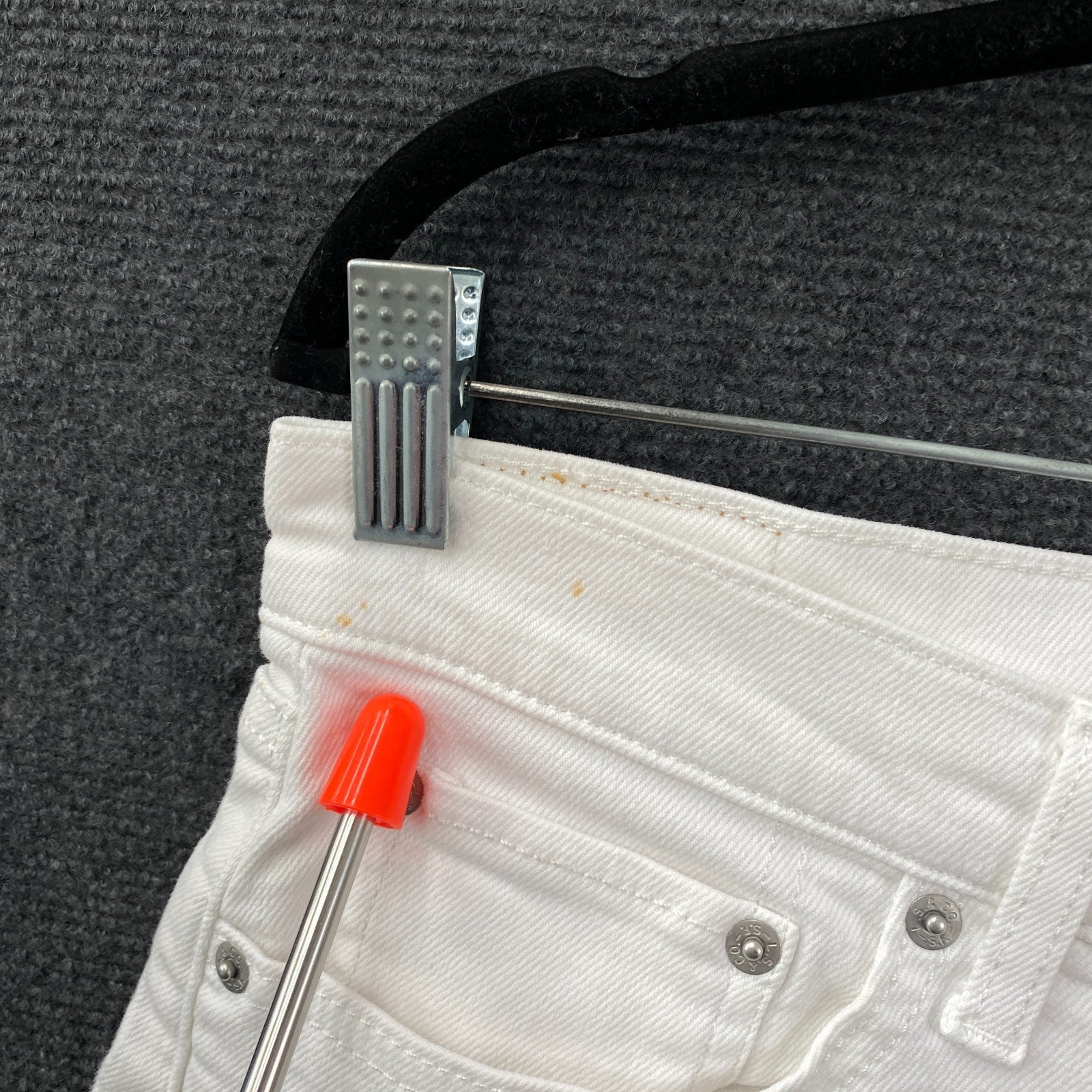Product photograph [circular:bd6a08bc436f5896]
