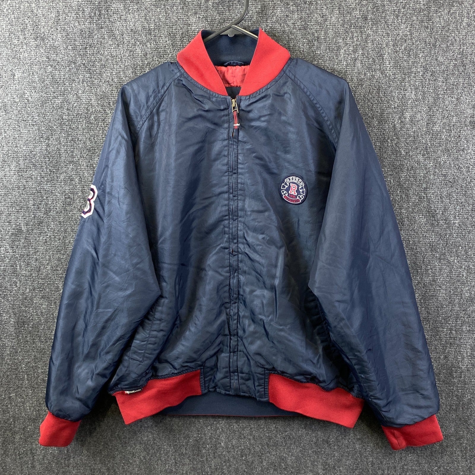 Product photograph [circular:0adba69928ad3399]