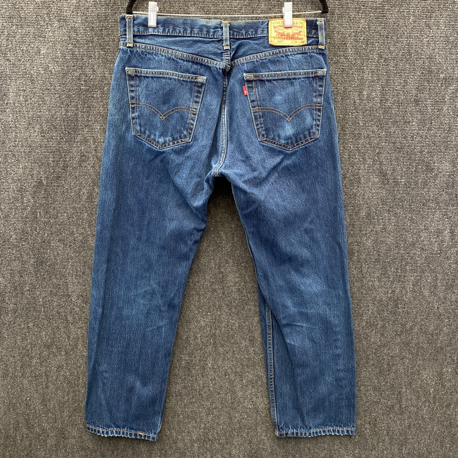 Product photograph [circular:42a8a85fa62ad082]