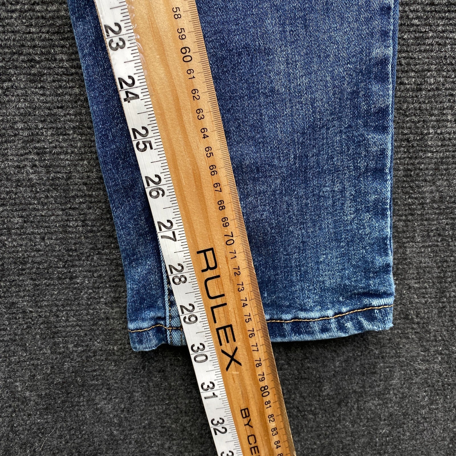 Product photograph [circular:8bddebd3abd57225]