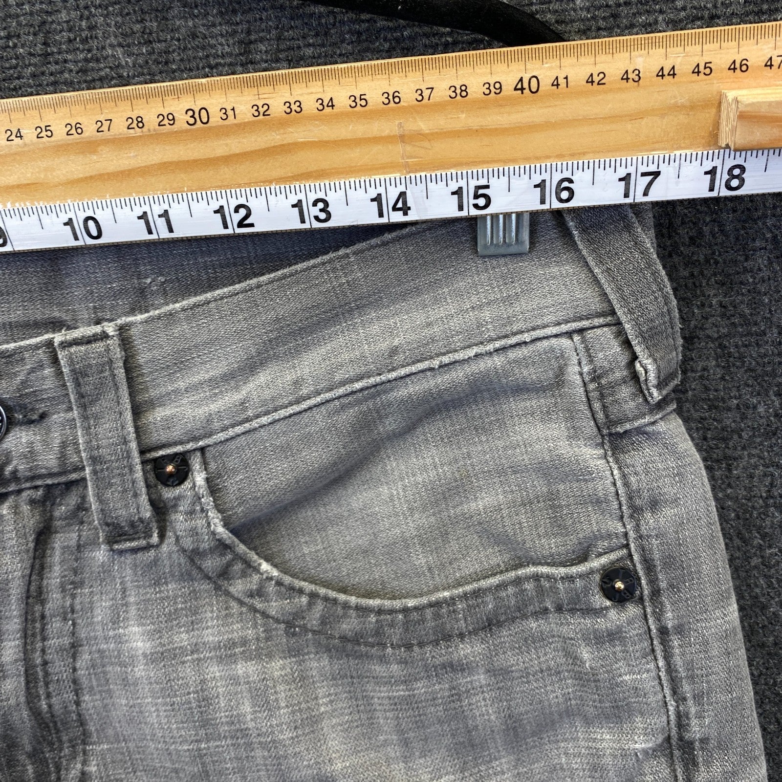 Product photograph [circular:feeecda9696d1d9f]