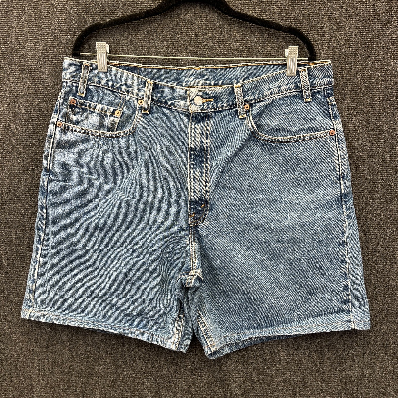 Product photograph [circular:b6339f2e71a4d739]